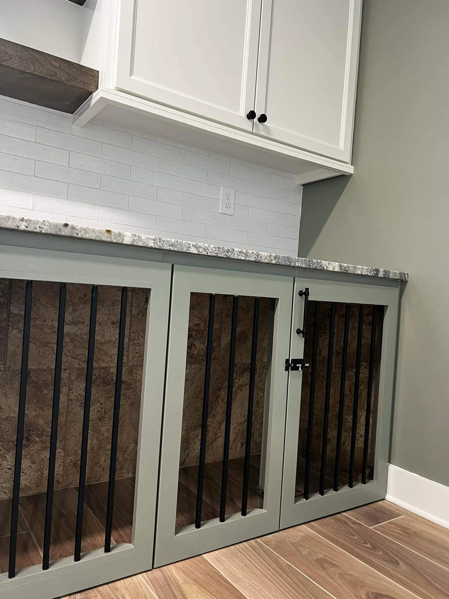 Gems-Custom-Homes-Additions-Remodels-Mud-Room-Laundry-Room-Custom-Cabinetry-Baytown-Mont-Belvieu-Houston-5.jpg