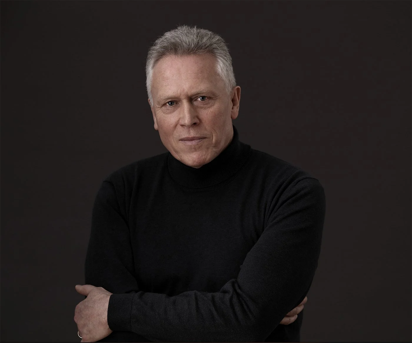 How to Choose a Headshot Photographer in London