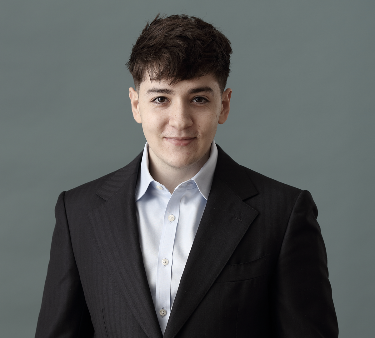 A Photographer's Guide to headshots for LinkedIn (2026)