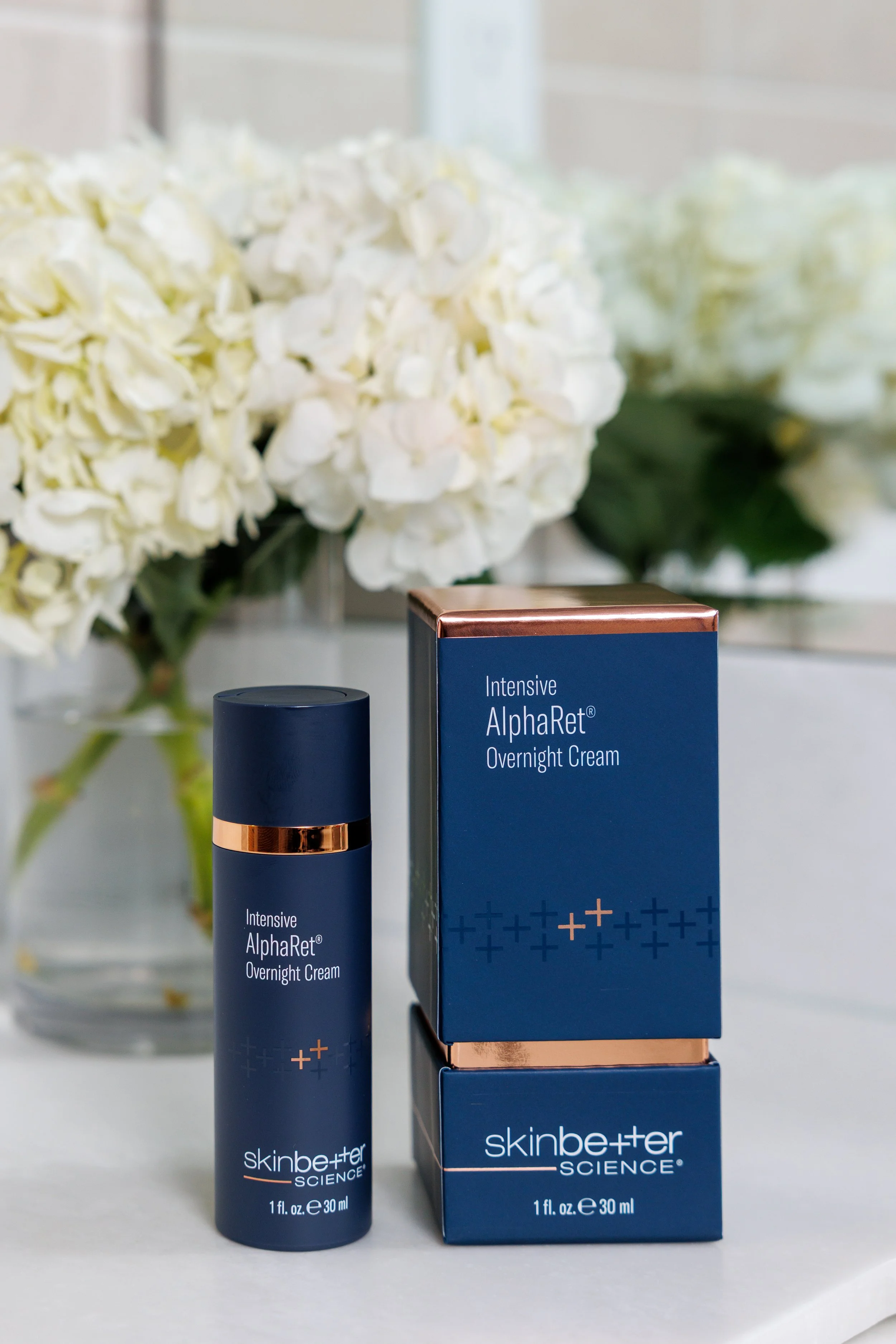 CatMax Photography-Georgia Skin Specialist-Dr Erikson Podcast Logo-8965.jpg