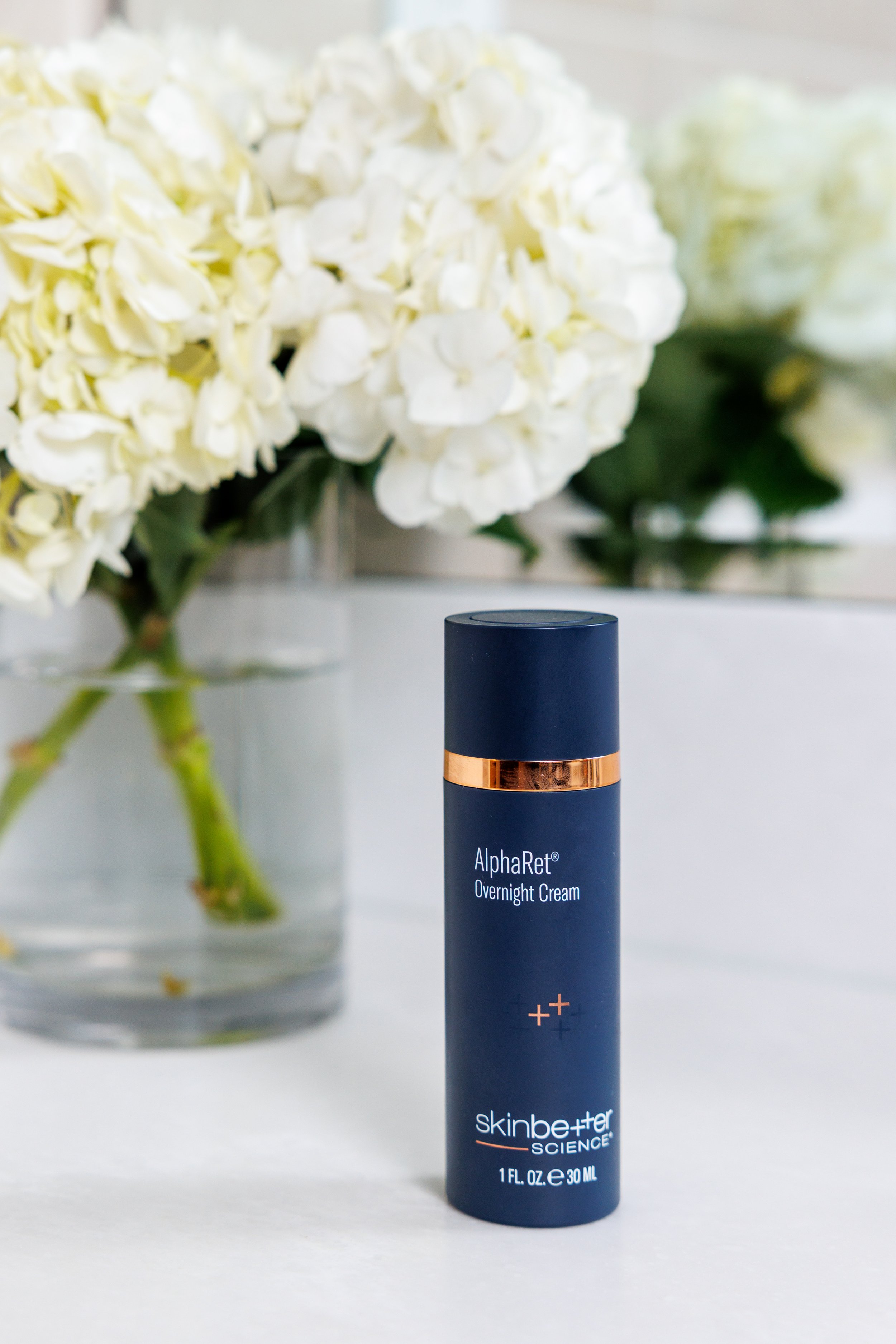 CatMax Photography-Georgia Skin Specialist-Dr Erikson Podcast Logo-8974.jpg