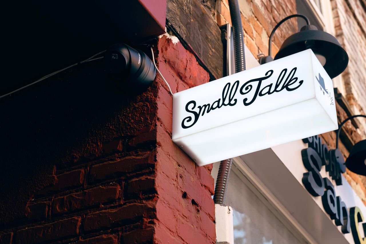 toronto-bars-small-talk-ossington-sign.jpg