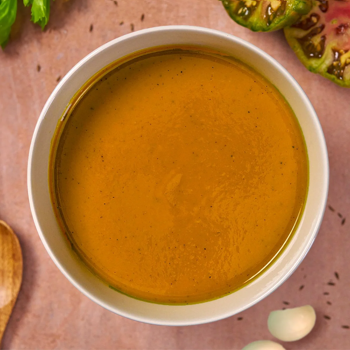 Soup - Roasted Garlic and Tomato Bisque 1x1.jpg