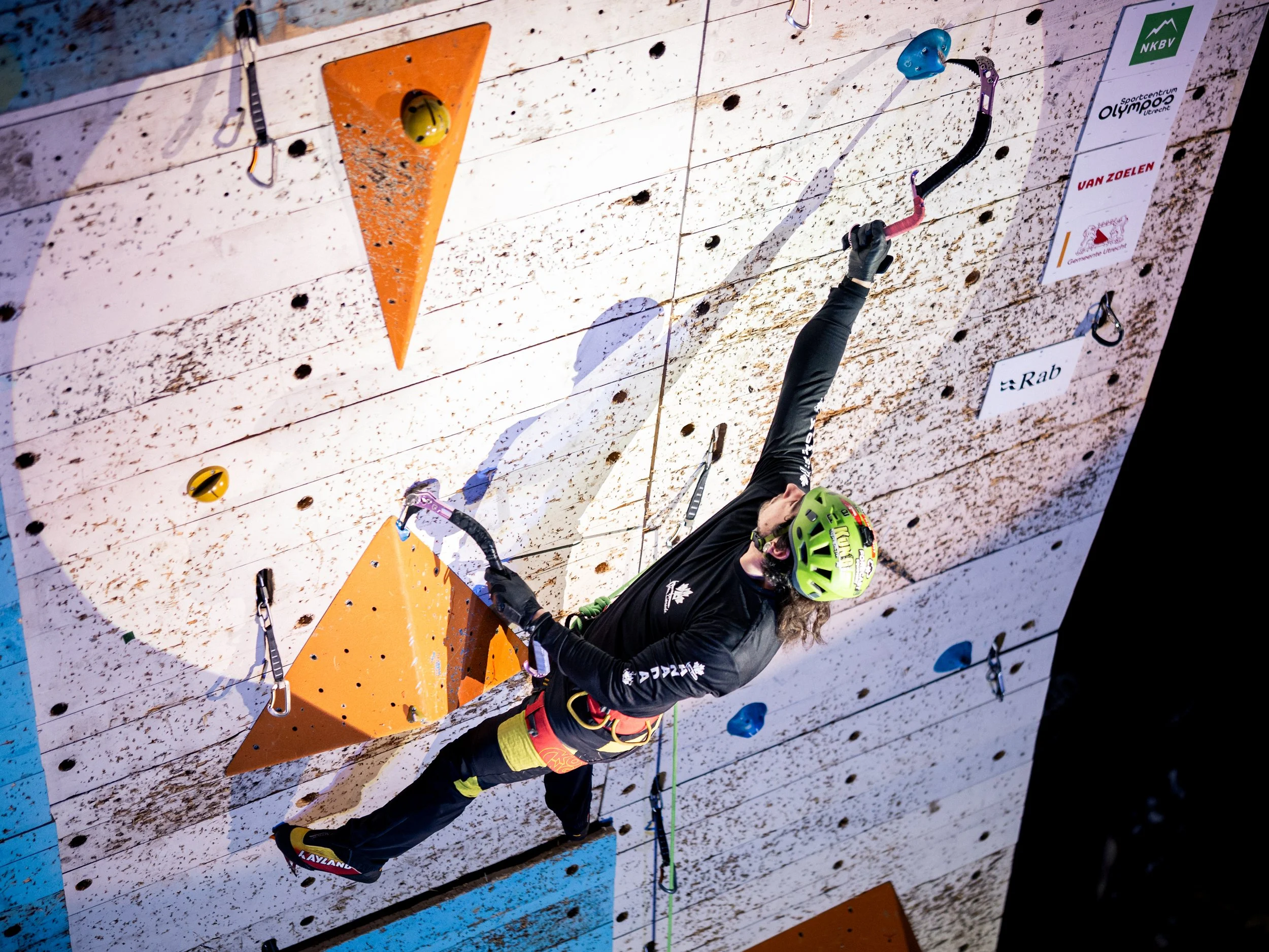 2025-12-13 UIAA Ice Climbing Final - Daan Kalksma-2.jpg