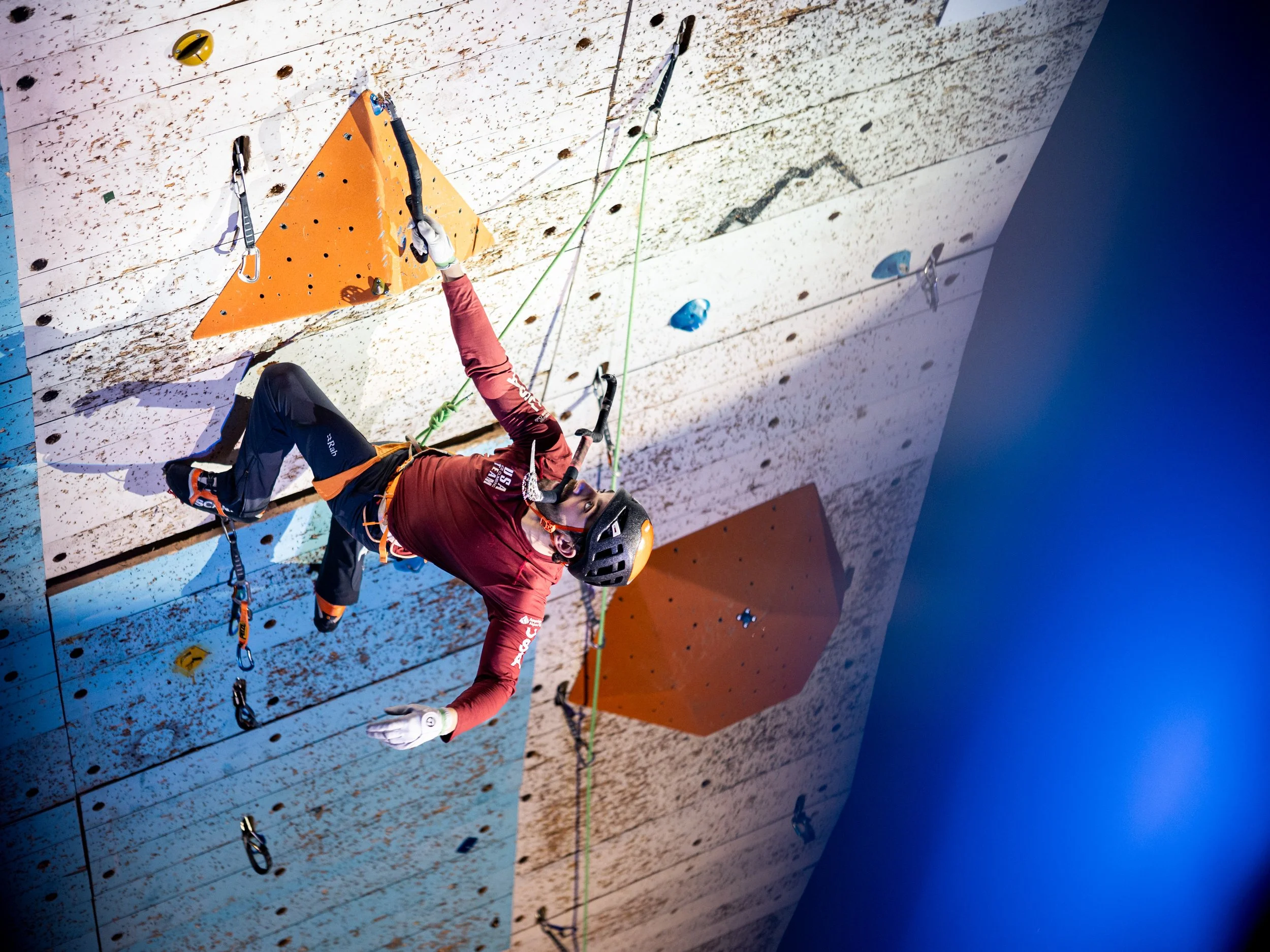 2025-12-13 UIAA Ice Climbing Final - Daan Kalksma.jpg