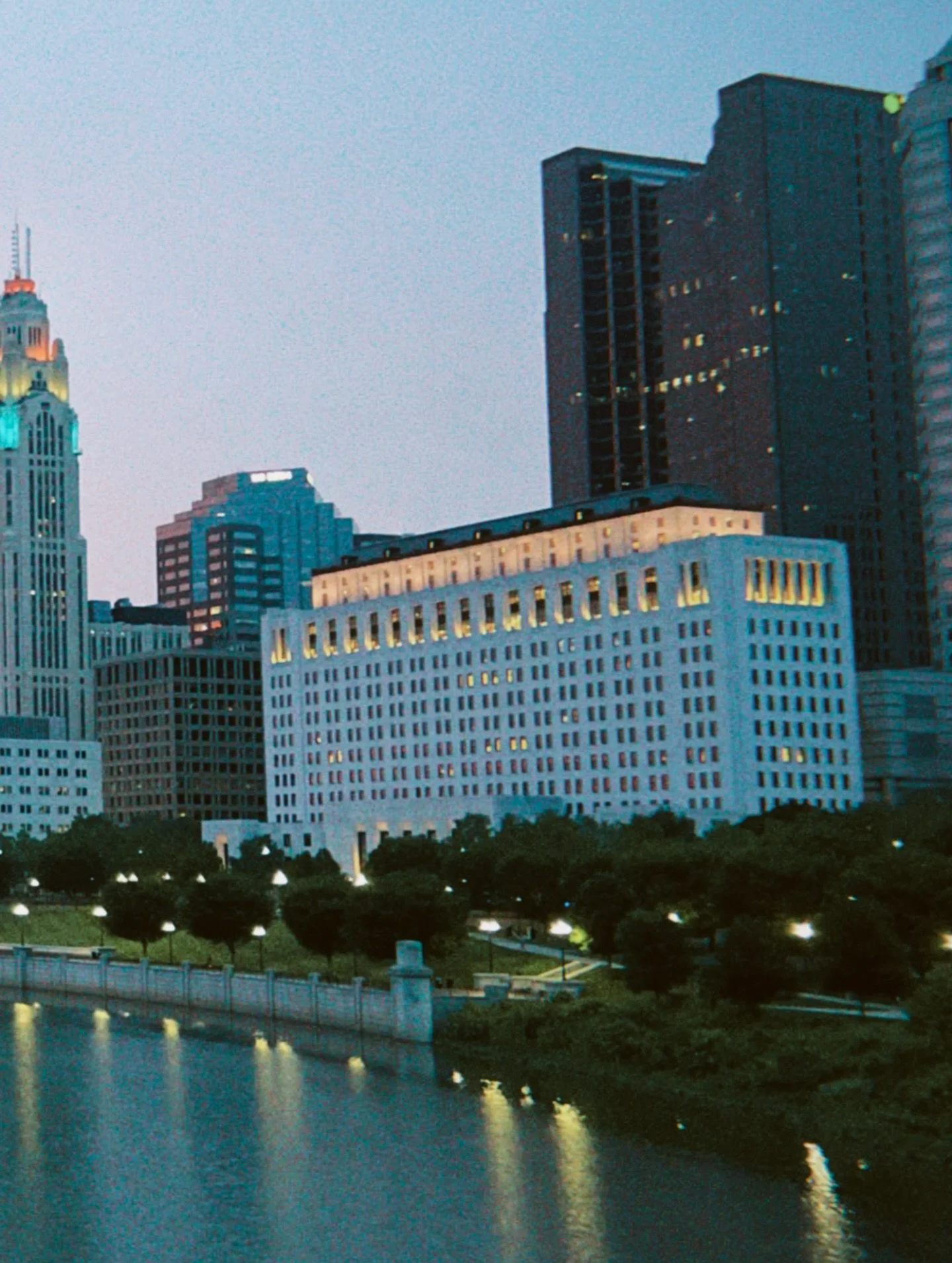 Home is where the creatives are 🏙️
➖➖➖➖➖➖➖
We&rsquo;re so proud to create for this growing city we call home and we love working with other creative minds even across different industries! To celebrate in the merry spirit, we&rsquo;re sharing a few 