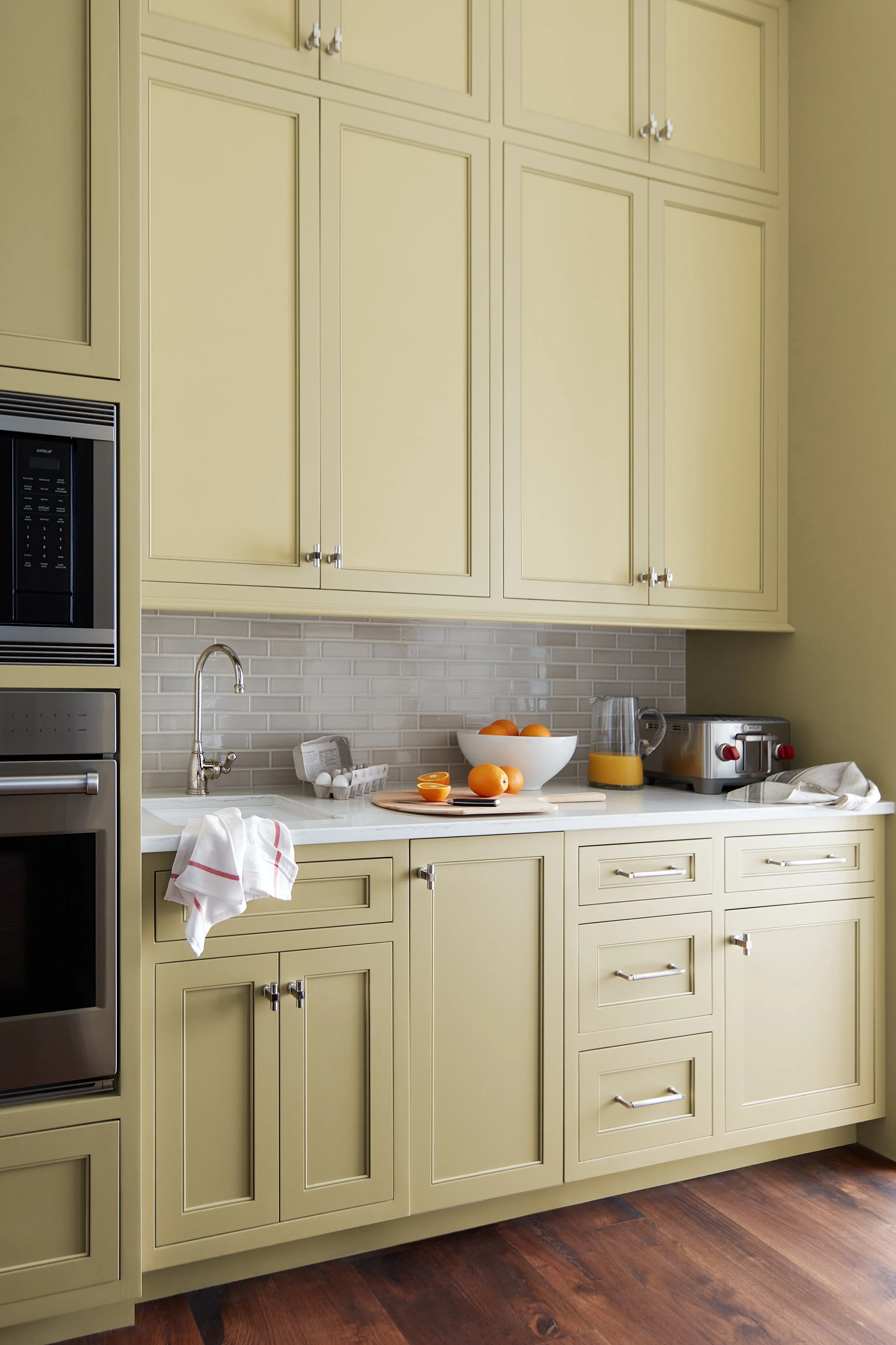BM_FK_SC_Reynolds_Kitchen_FloweringHerbs_RGB.jpg