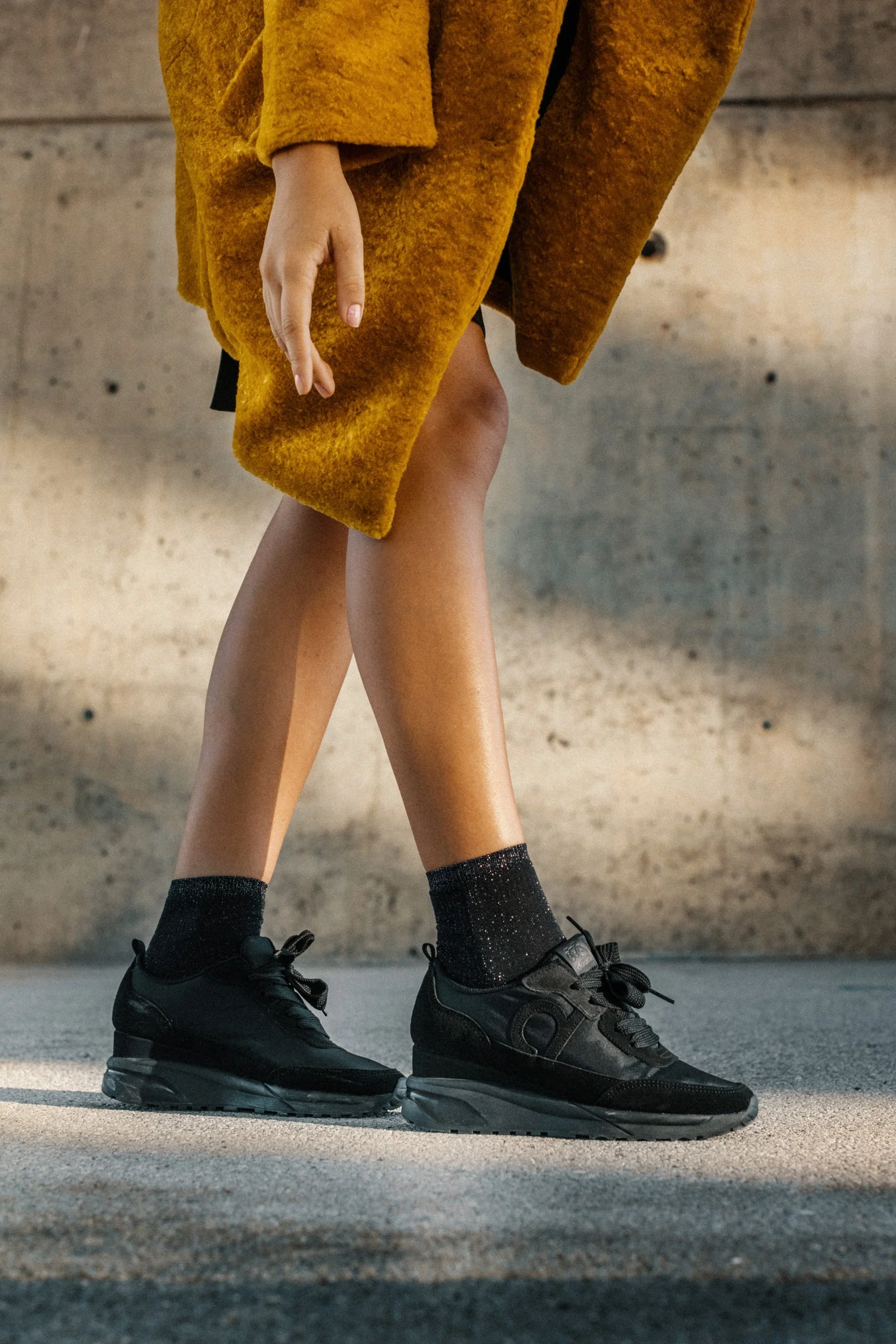 DUUUO_AW18-8935-3.jpg