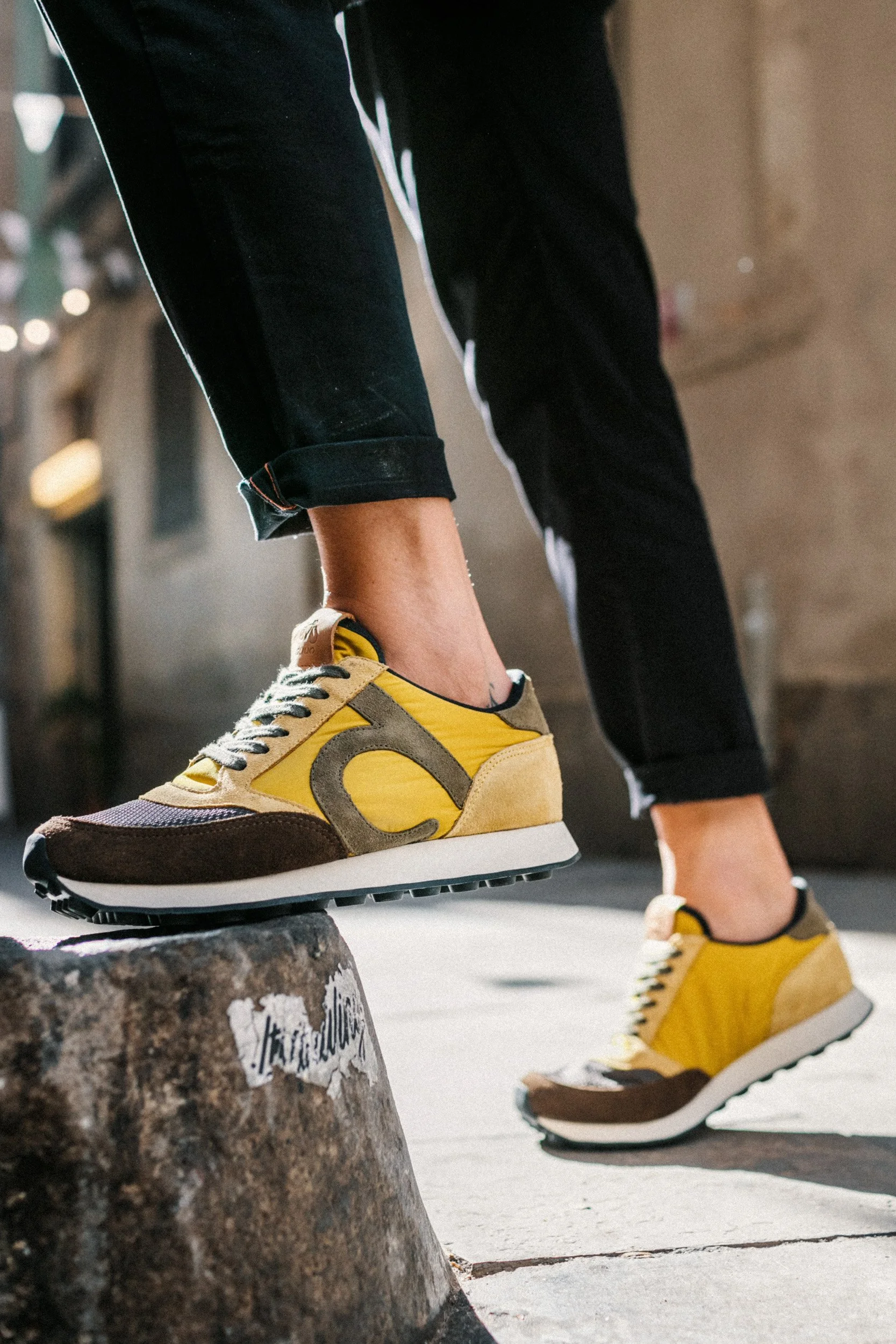 DUUUO_AW18-1572-2.jpg