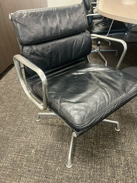 Vintage 1960's Herman Miller Eames Chair