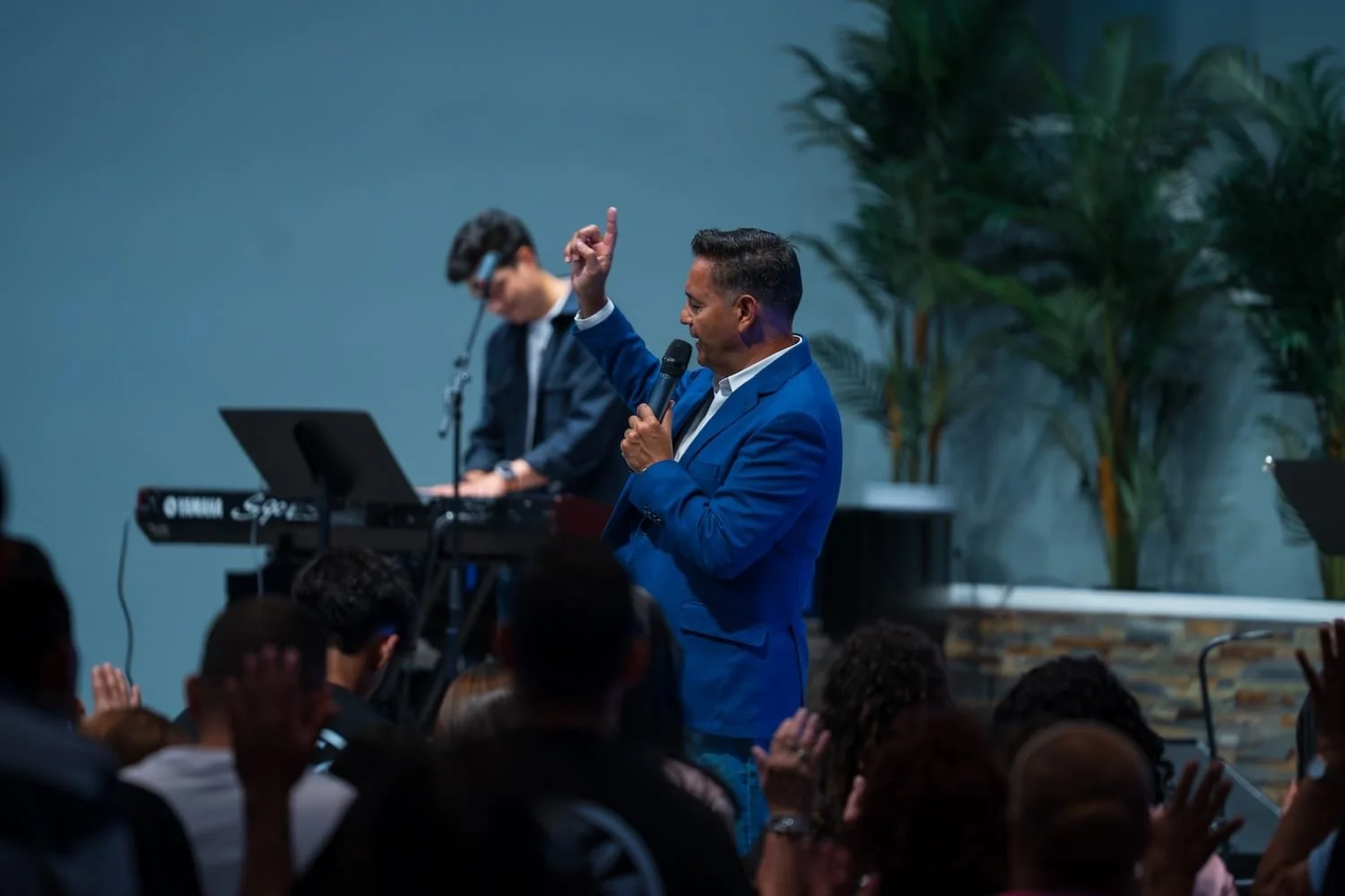 iglesia-mision-vida-cristiana-fort-myers-01.JPG