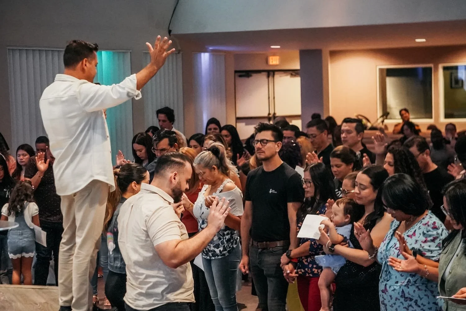 iglesia-mision-vida-cristiana-fort-myers-03.JPG