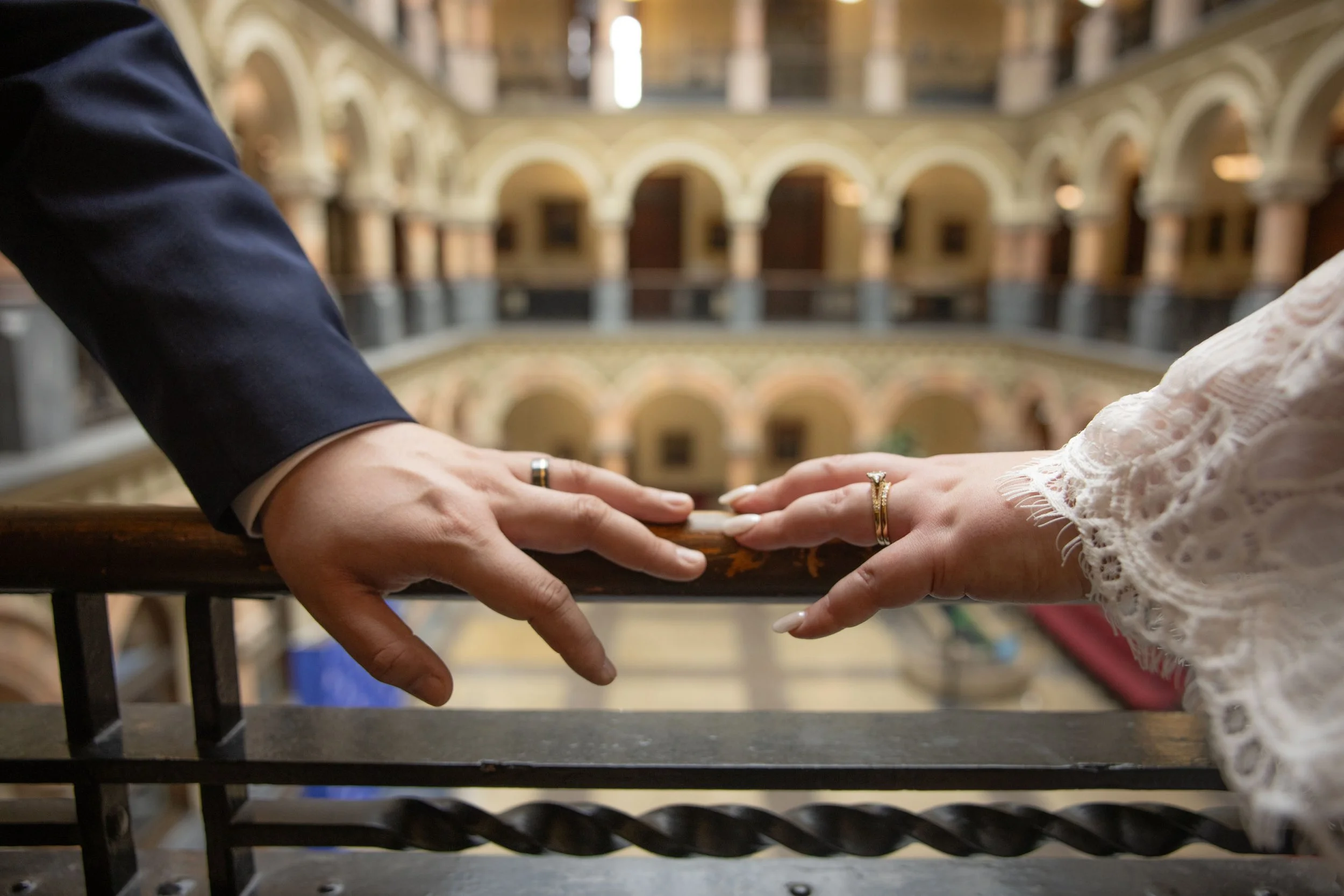 intimate-downtown-rochester-elopement.jpg