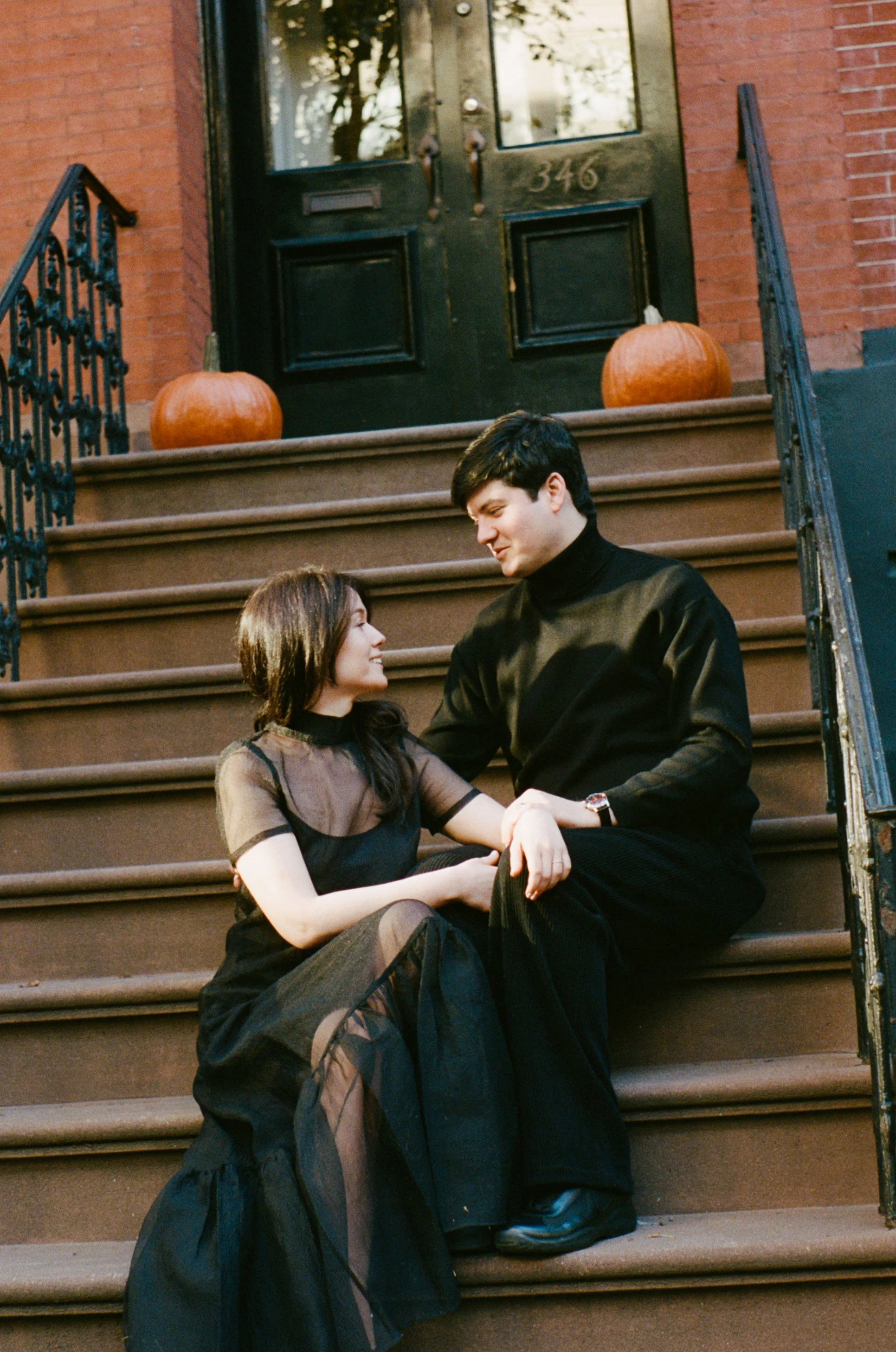 film-inspired-engagement-photoshoot-upper-east-side.jpg