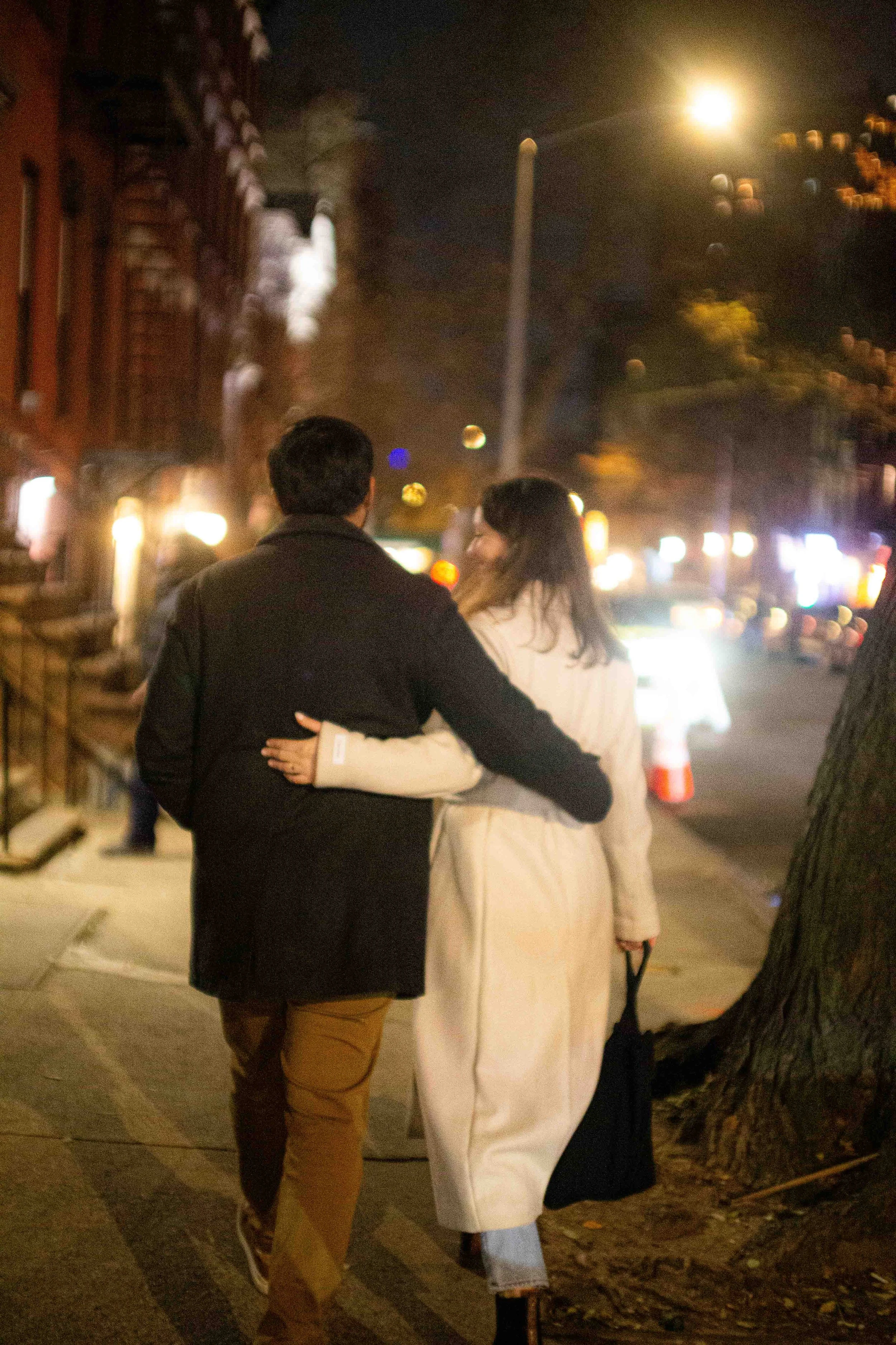 romantic-holiday-night-photos-nyc.jpg