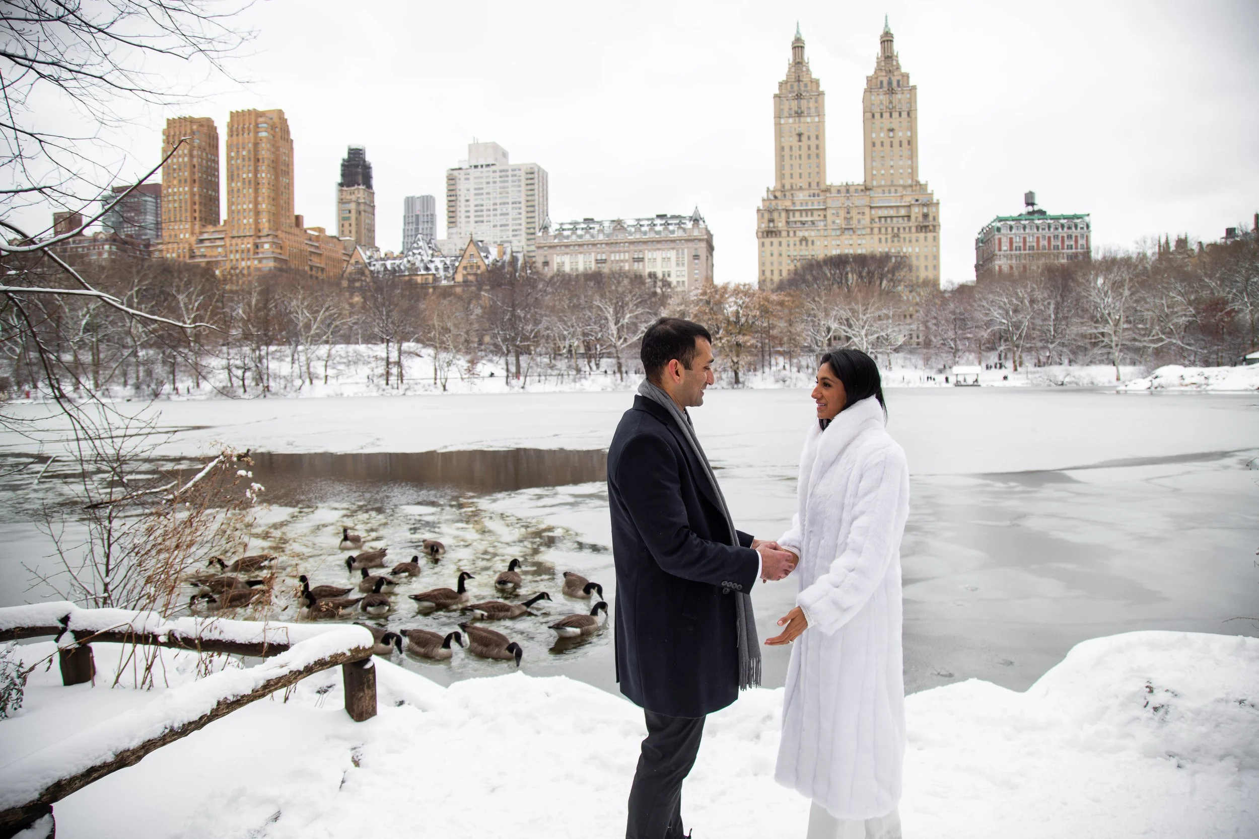 winter-proposal-photoshoot-nyc-snowy.jpg