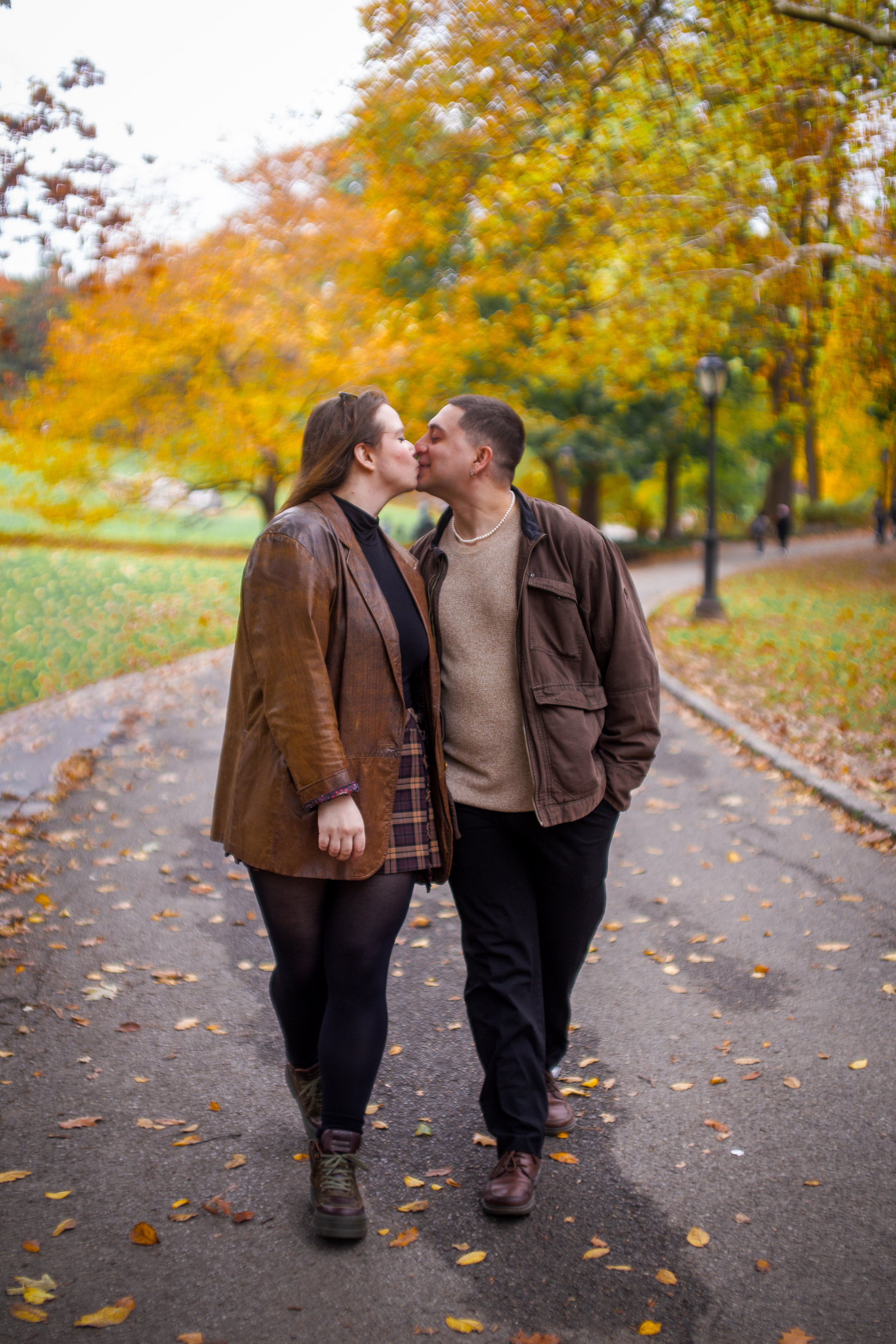 central-park-fall-couples-portraits-nyc.jpg