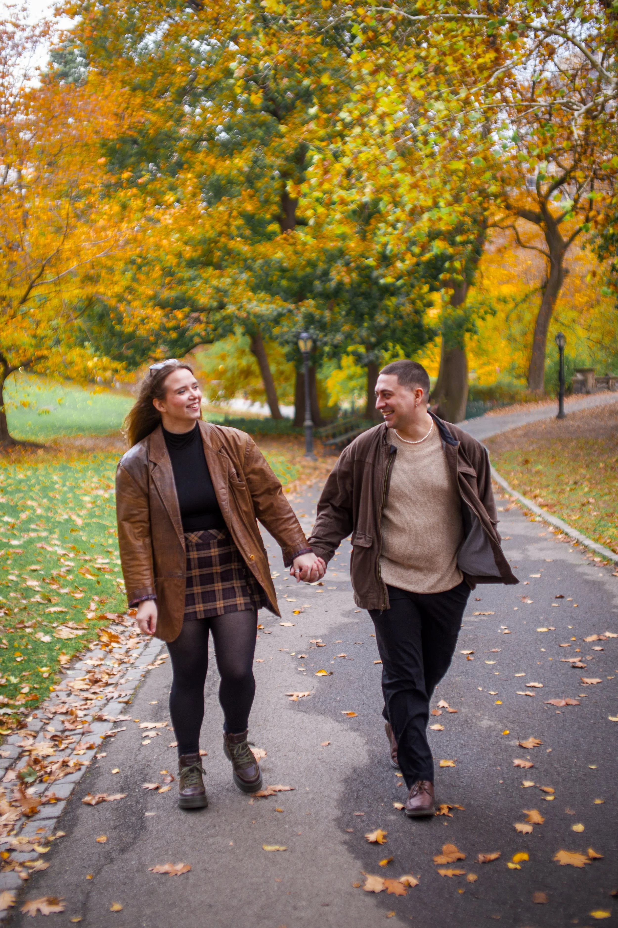 fall-couples-shoot-nyc-outdoors.jpg