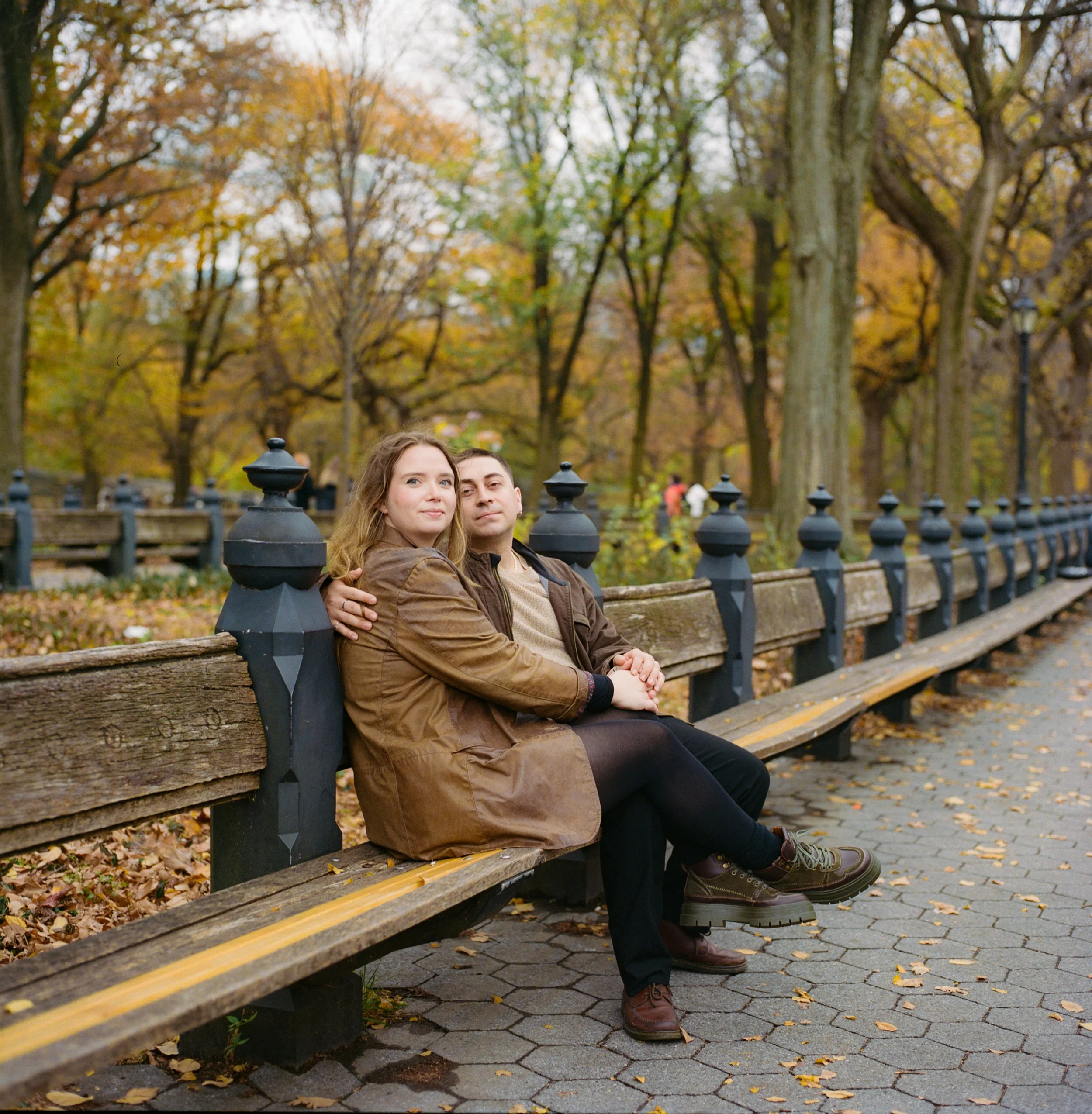 fall-central-park-couples-photoshoot-film-session.jpg