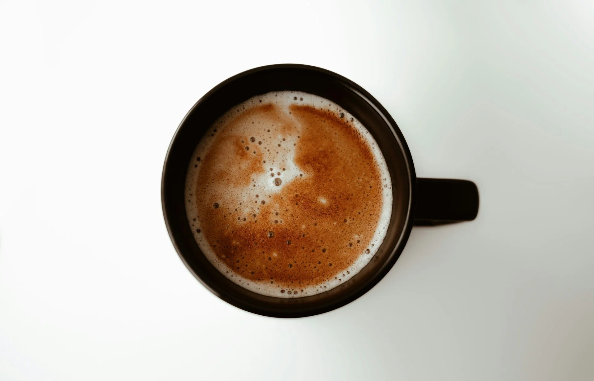 Coffee Before a Workout: Can Your Morning Cup Actually Improve Training Performance?