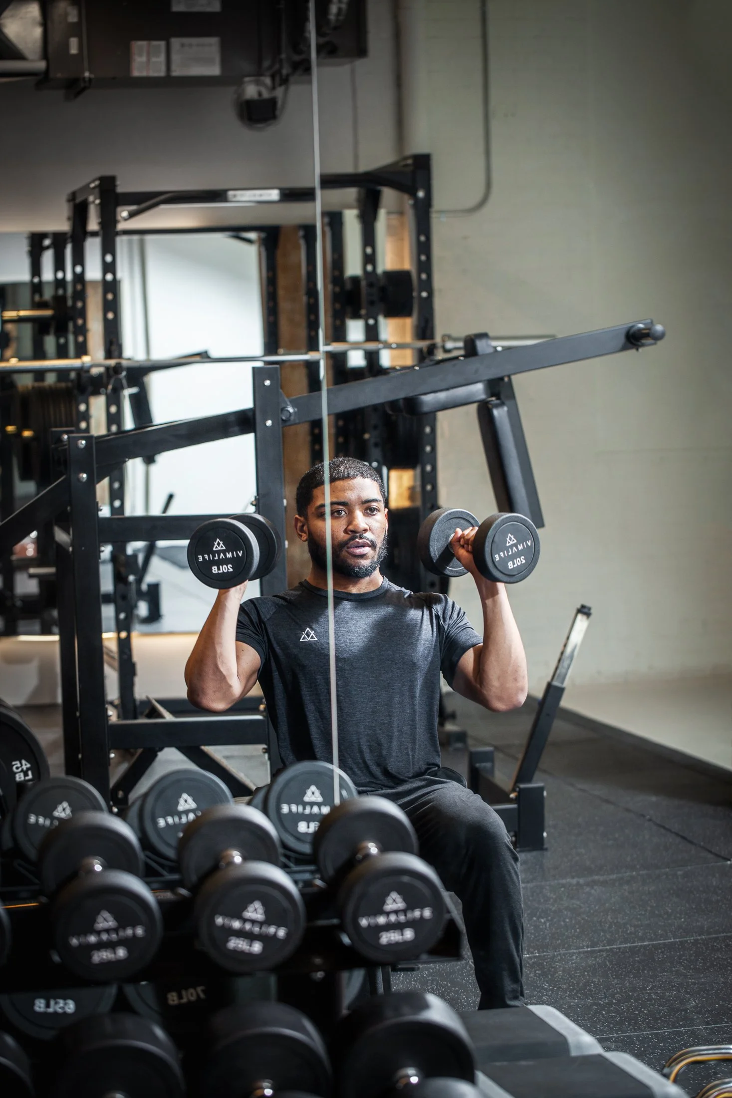 Machines vs. Free Weights: Which Is Better for Building Strength?