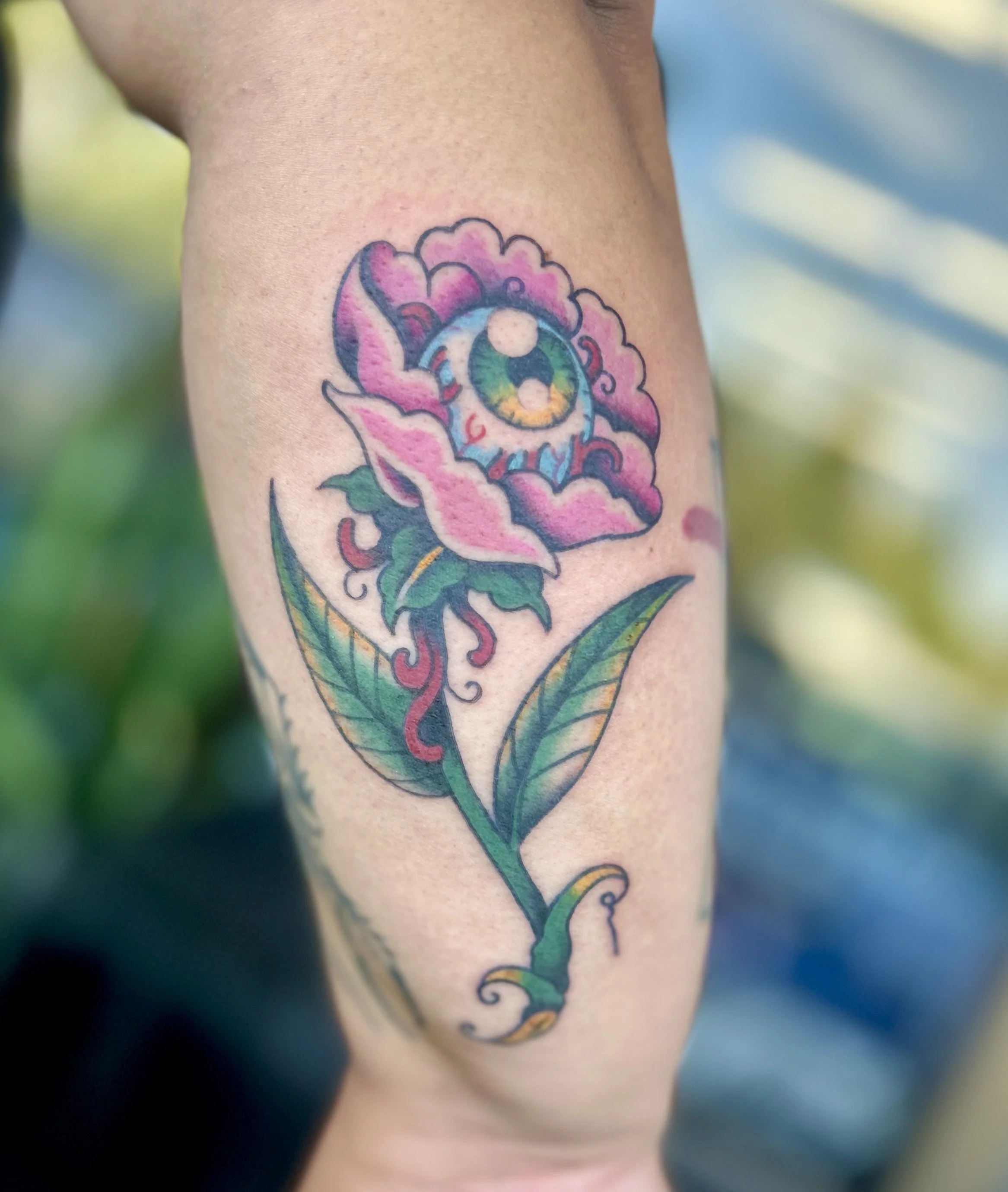 eyeball flower.jpeg