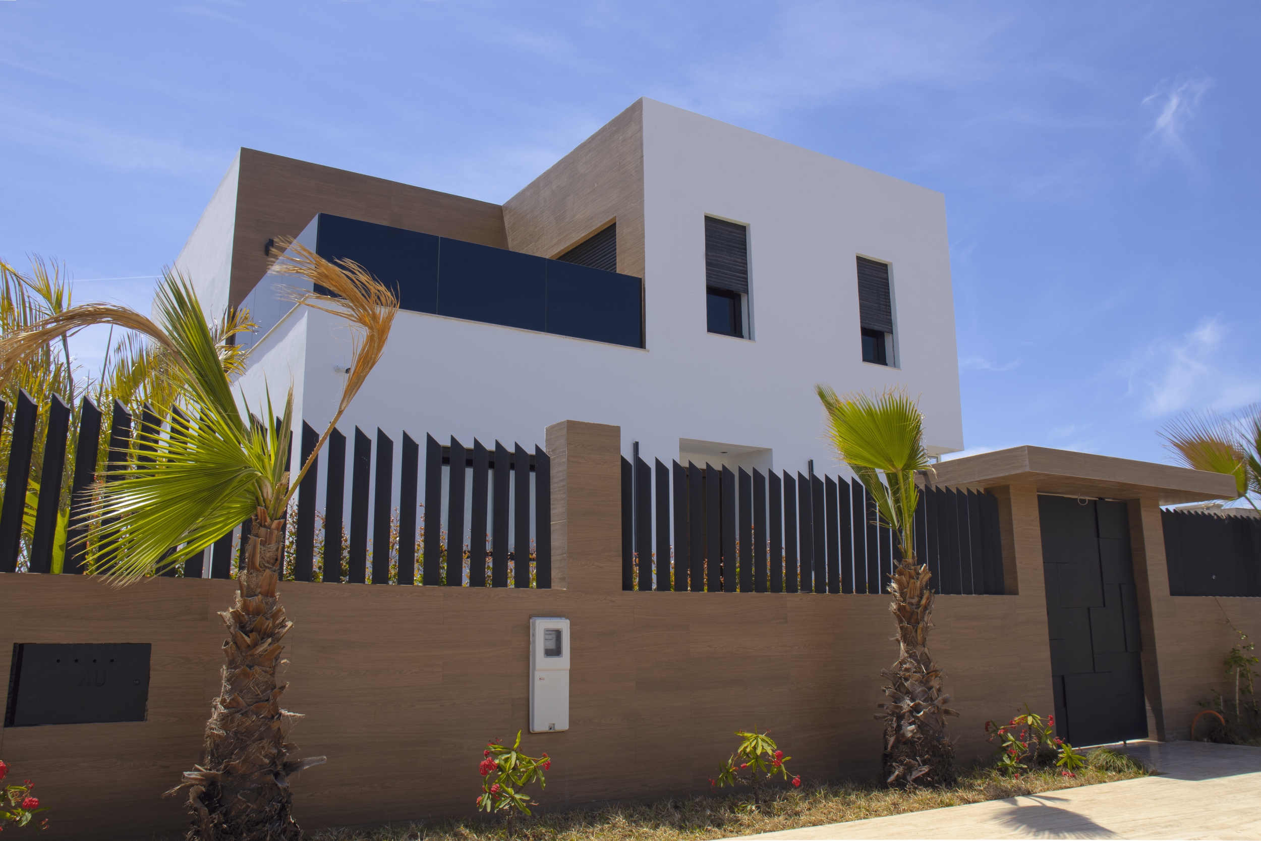 Villa vue de l_extérieur.png