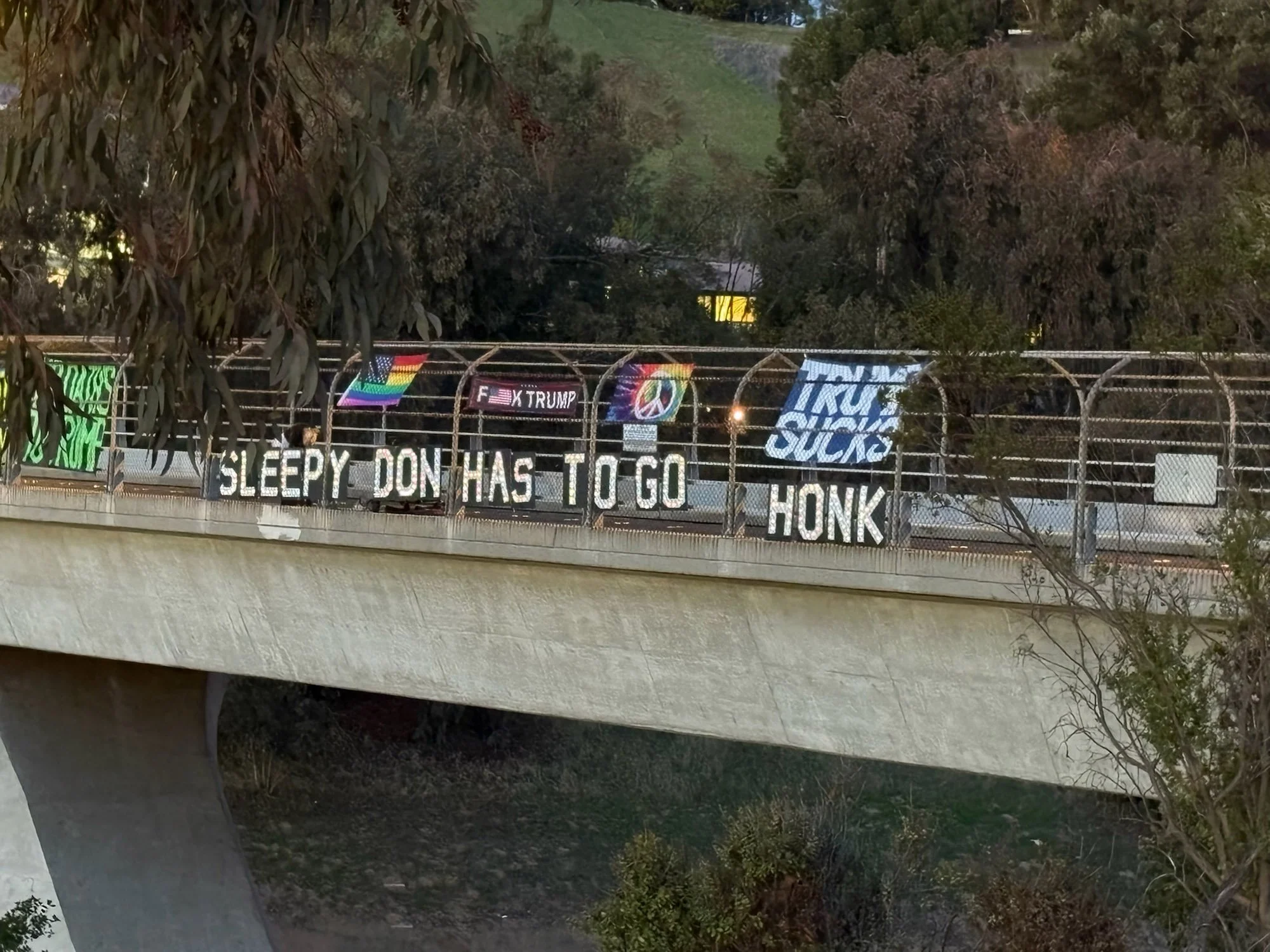 IRCC Visibility Brigade - Messaging During Rush Hour