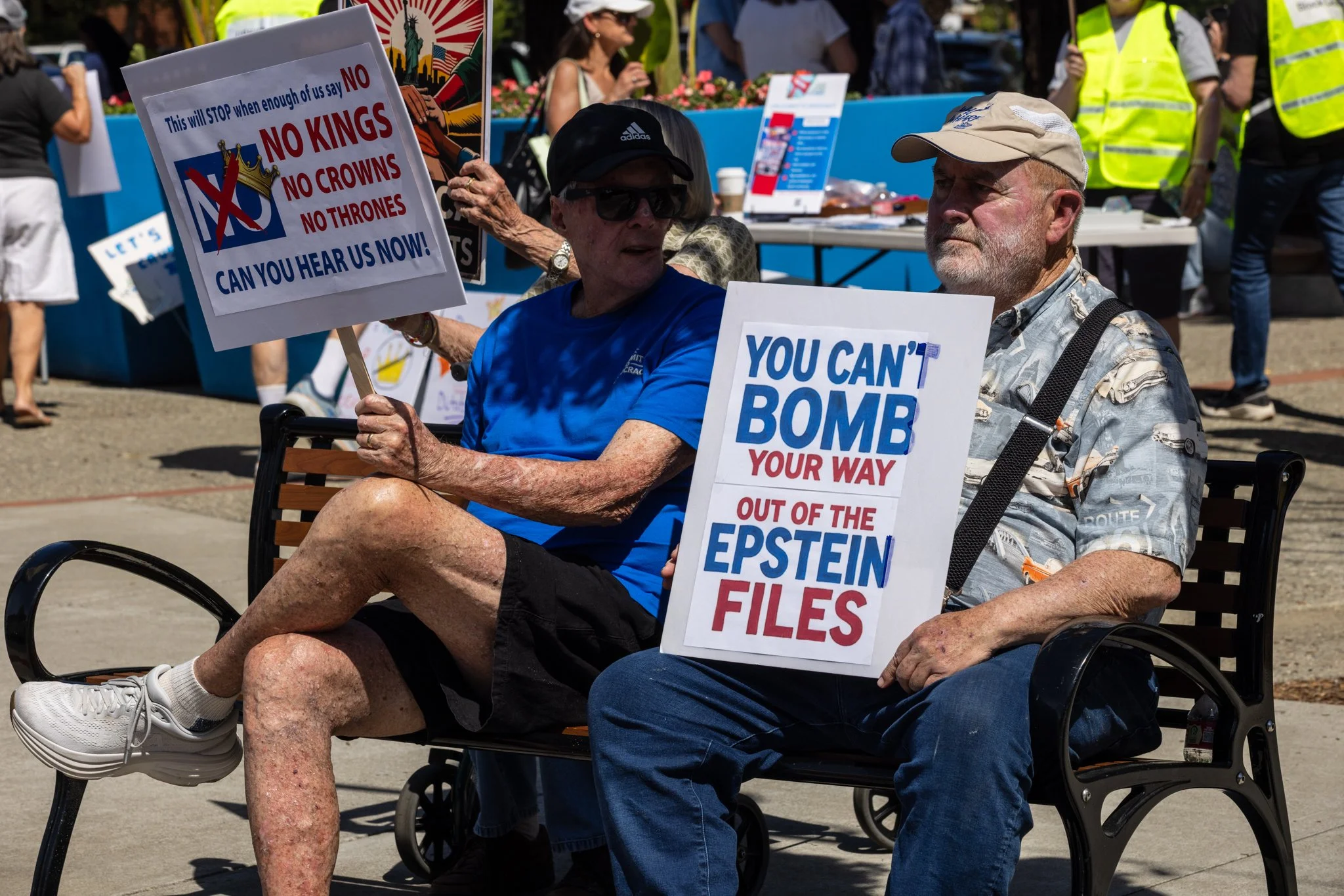 Solidarity Span demonstrators -  ProBonoPhoto.org/John Weekes