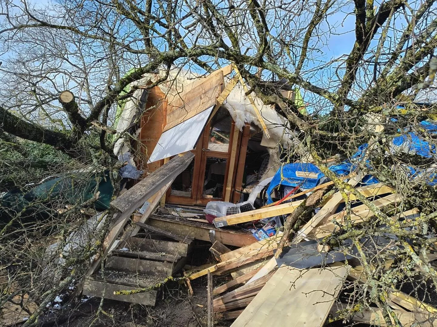 🚨TEMP&Ecirc;TE NILS : MERCI &amp; URGENCE TOUJOURS EN COURS 🚨

Tout d&rsquo;abord, merci du fond du c&oelig;ur ❤️

Vous avez &eacute;t&eacute; tr&egrave;s nombreux &agrave; nous contacter, &agrave; proposer votre aide et &agrave; envoyer des dons m