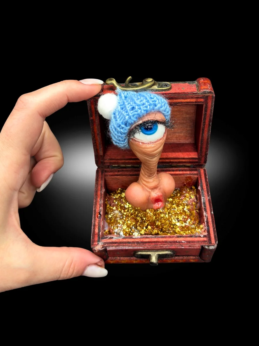 "INHERITANCE PENDING" – Surreal Oddity Sculpture