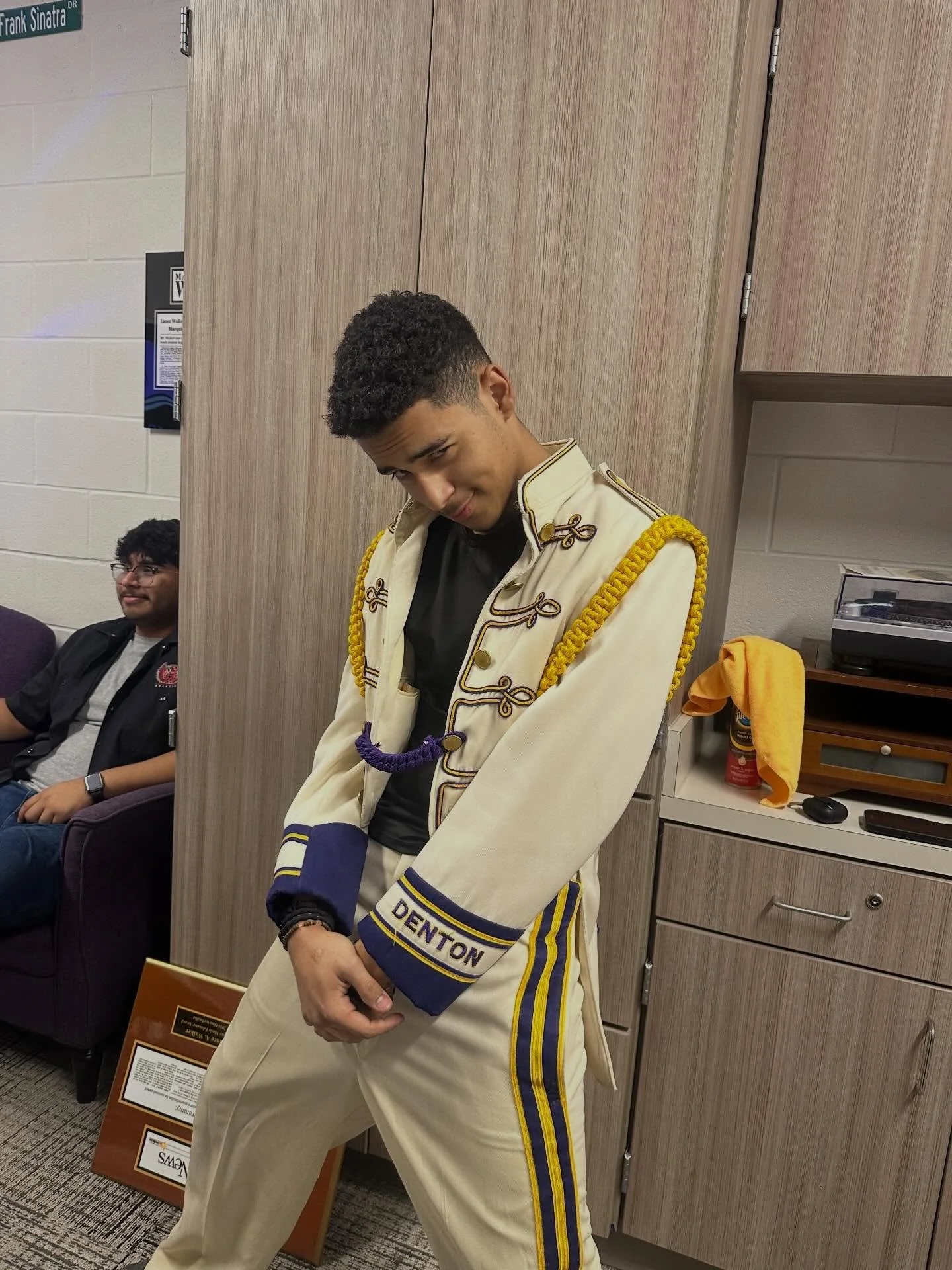 Uniform clue #1 lol