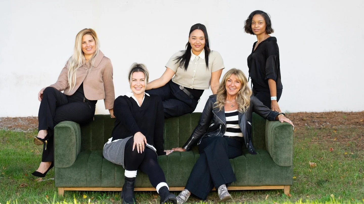 Had an absolute blast with the beautiful and talented women @torontocondostaging 

Their ability to turn any space into a home buyers dream is phenomenal! Thank you for hiring me to capture your vibrant personalities and beautiful faces! ❤️