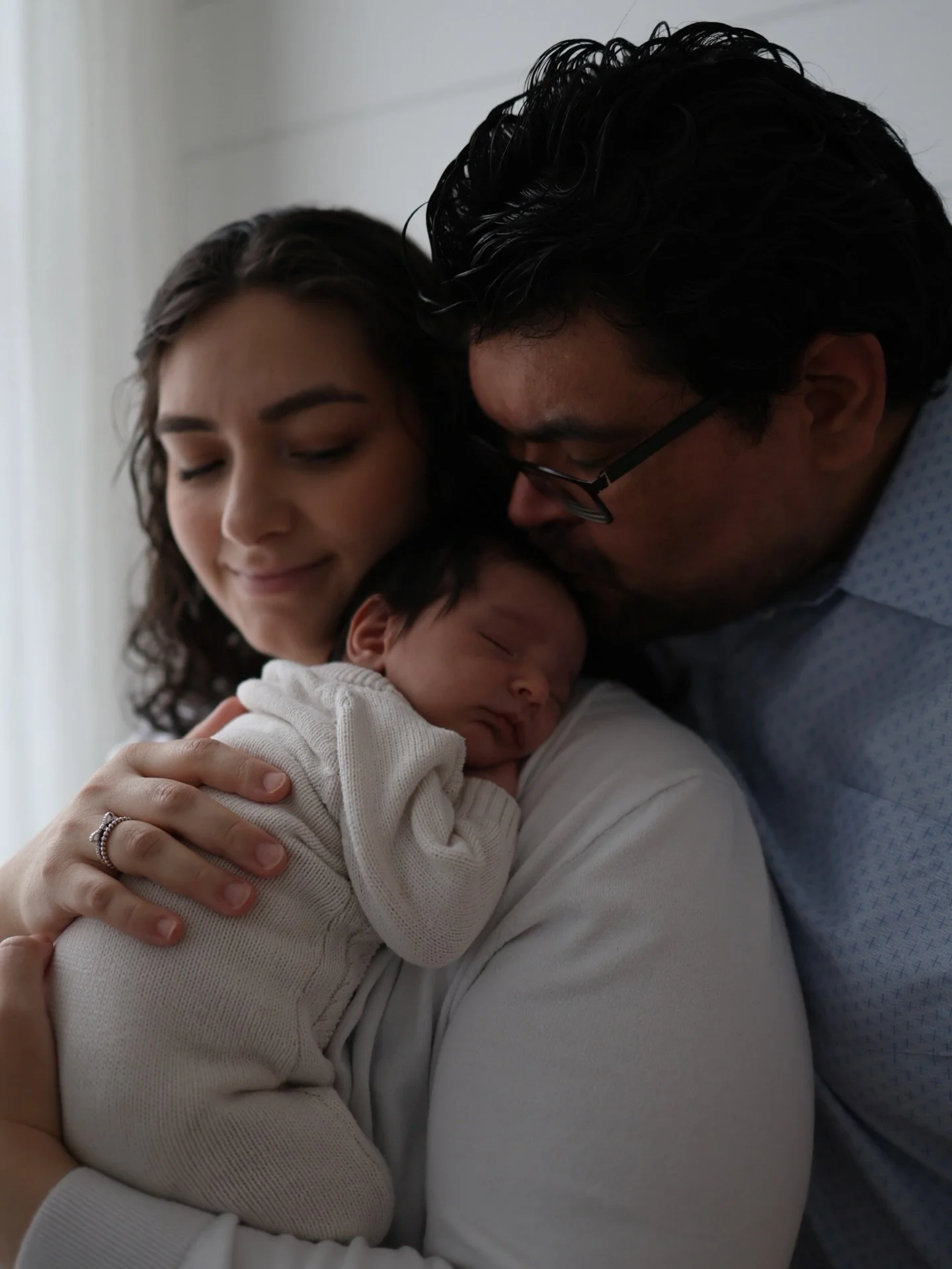 Welcome to the world little one, you&rsquo;re already so loved 🥰 

Newborn photographer Durham photographer