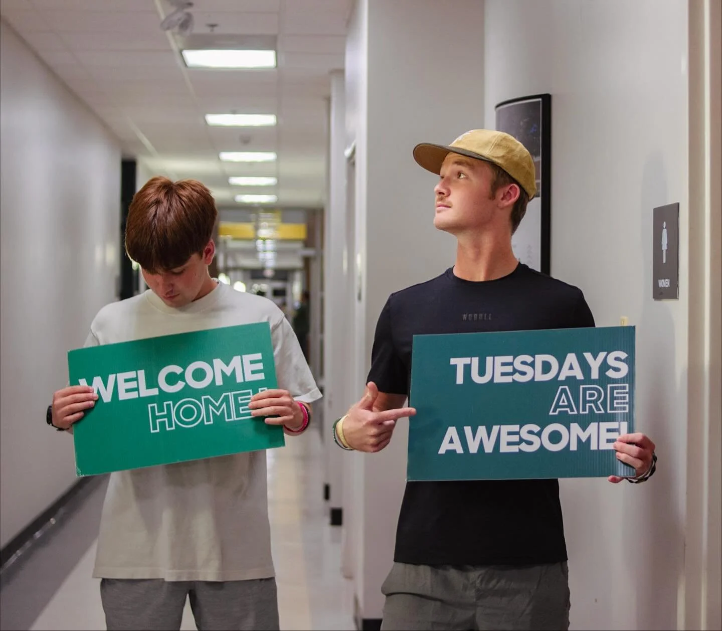 TUESDAY!!! BEST DAY!!!😆👀🤩
BCM COLLECTIVE DAY!!!💛🥳☀️🤗💚
Join us tonight to hear from Pastor Jonathan Whitlock!🔊🫵🏼🫣🙌🏼
Free dinner @ 6:30😋
Worship @ 7:00 🎤
🫵🏼🫵🏼🫵🏼🫵🏼🫵🏼
We cannot wait to see you there!!!🤩👀