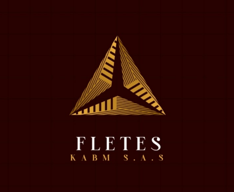 Logotipo con un triángulo dorado y negro y texto que dice 'FLETES KABM S.A.S' en fondo marrón oscuro.