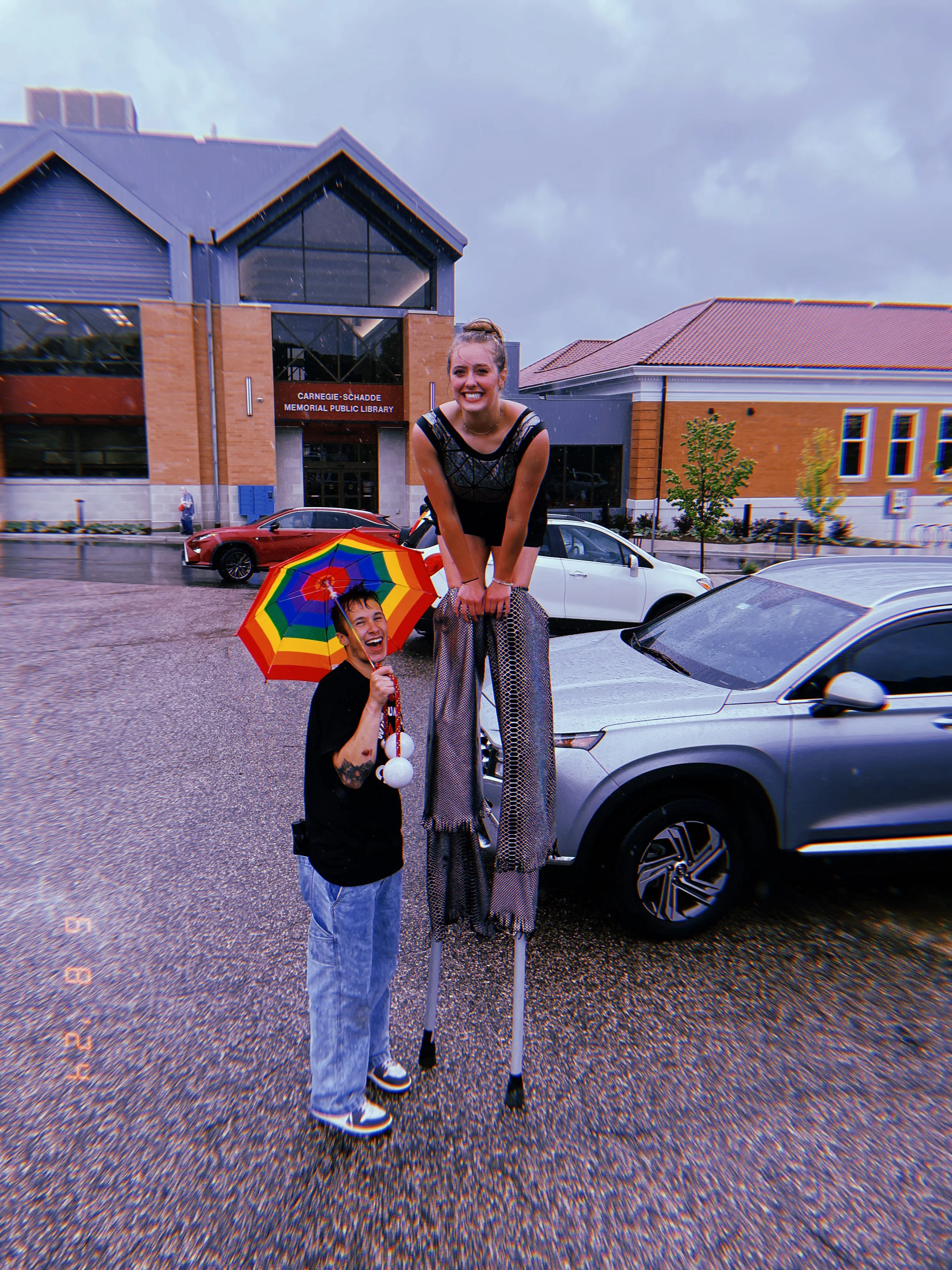 Roaming Circus Performers