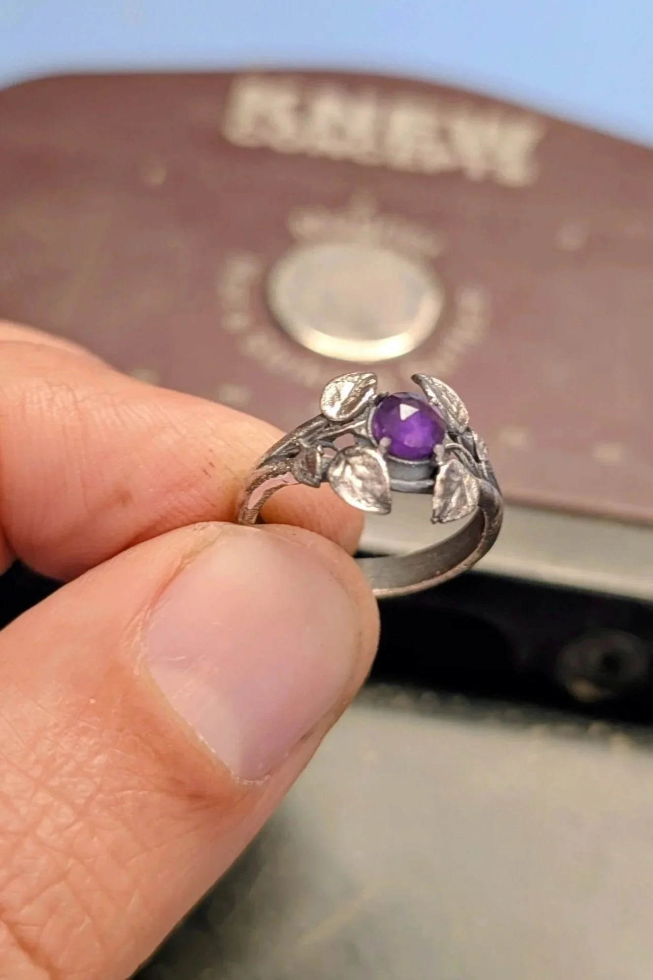 Vines with 5mm rose cut gem