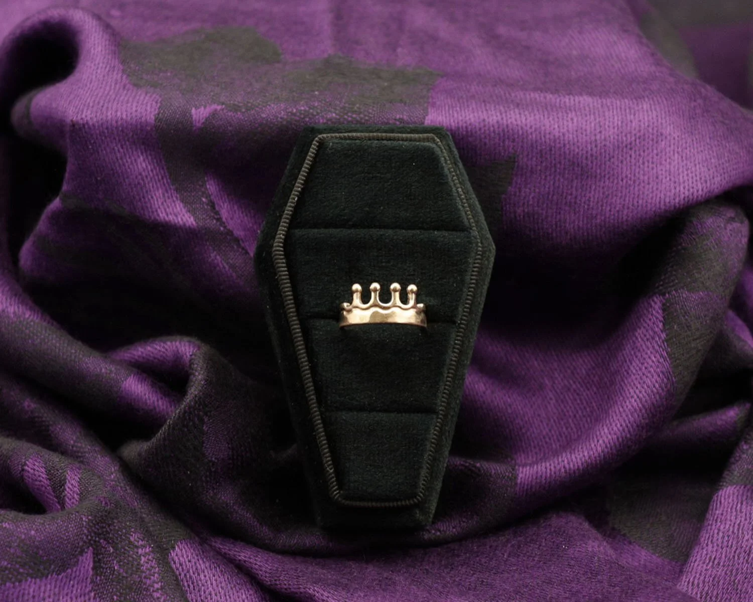 Crown 01 Ring