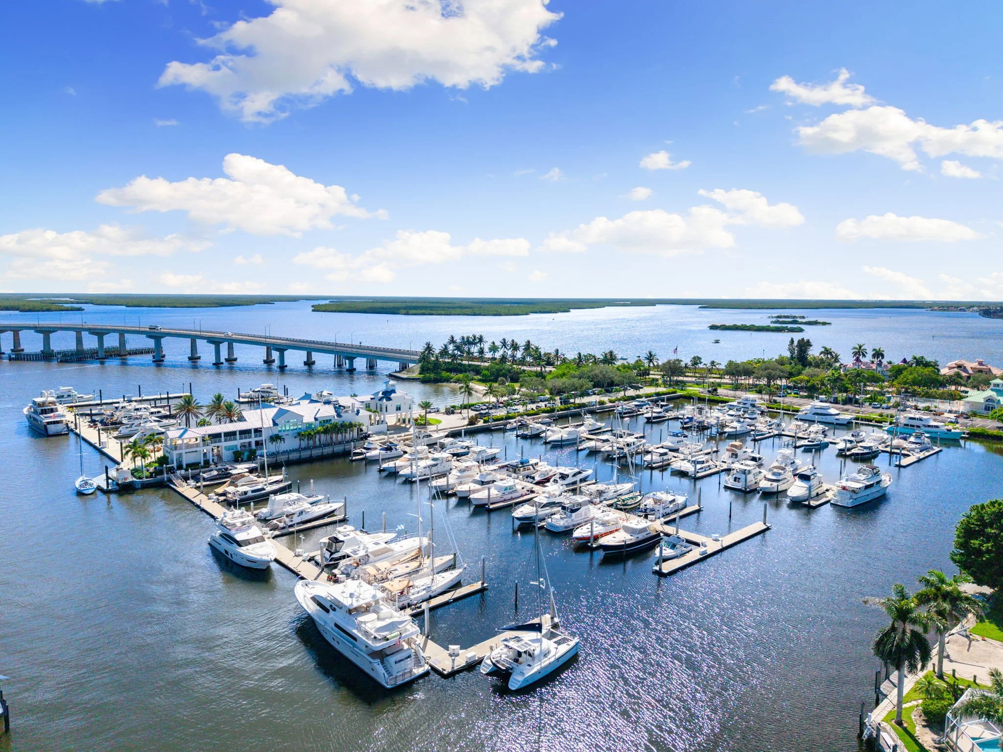  Welcome to Marco Island - boating begins at the Judge S.S. Jolley Bridge 