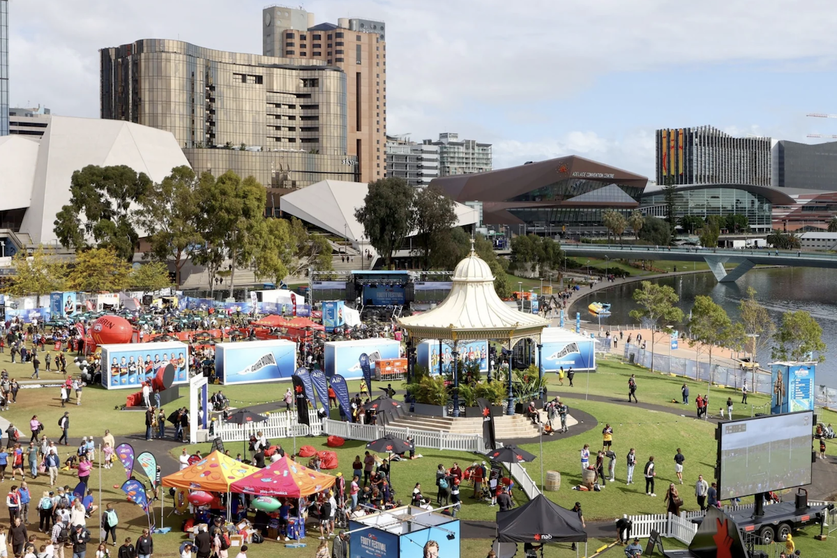 Monty’s Guide To Gather Round