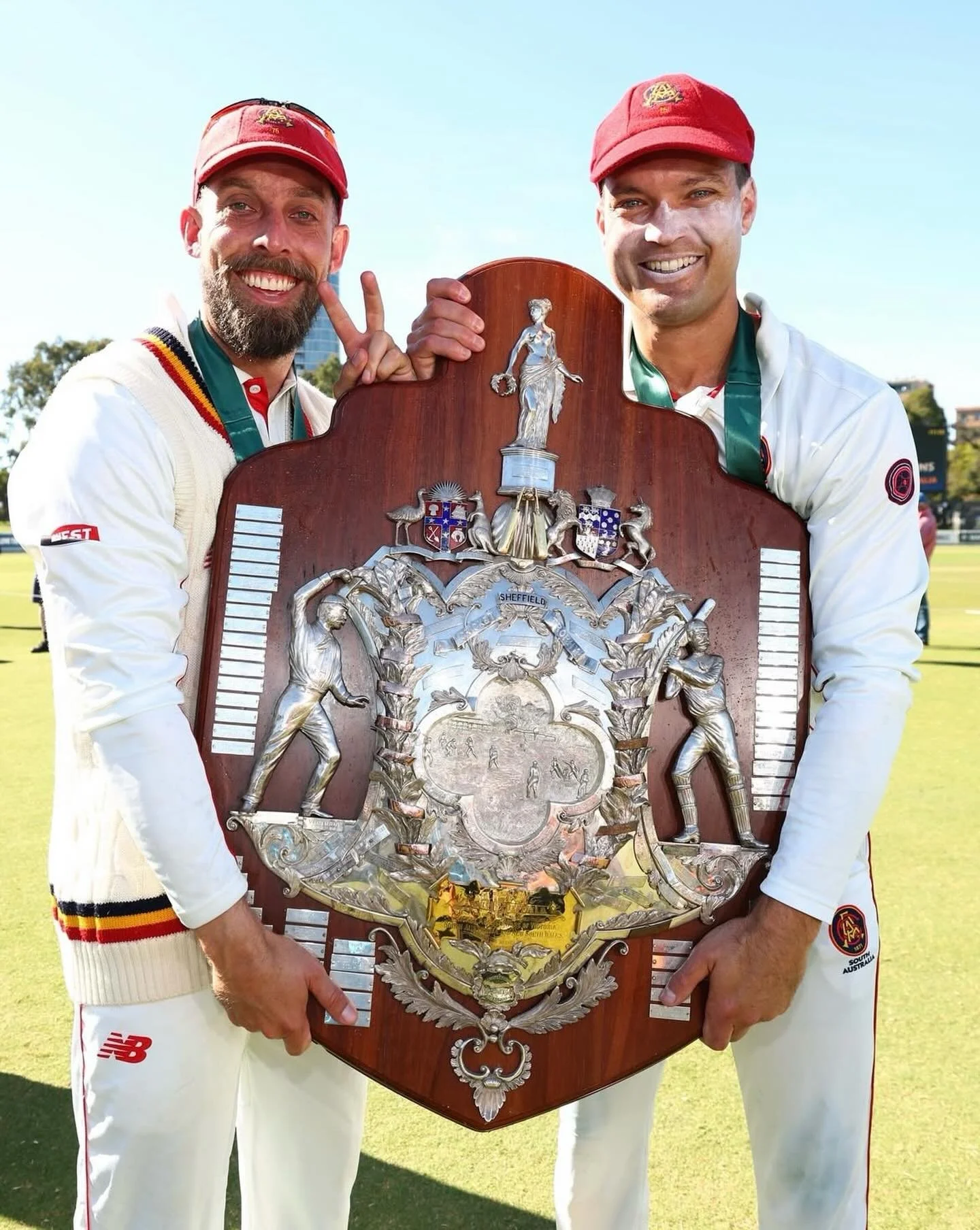 Congratulations to @sacricketteams for clinching back to back Sheffield Shield titles for the first time in SA cricket history! 🏆