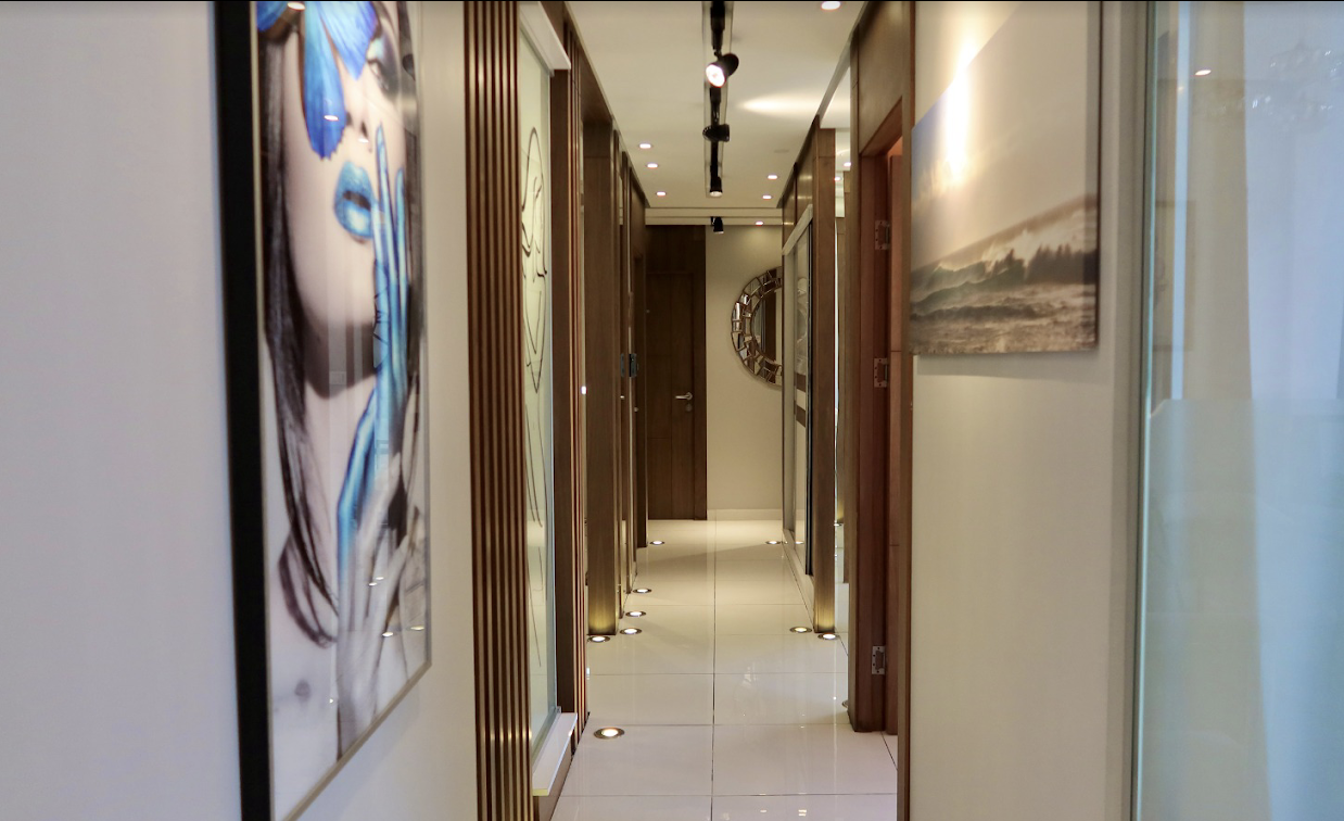 Helalat Clinic operating rooms- Dermatologist