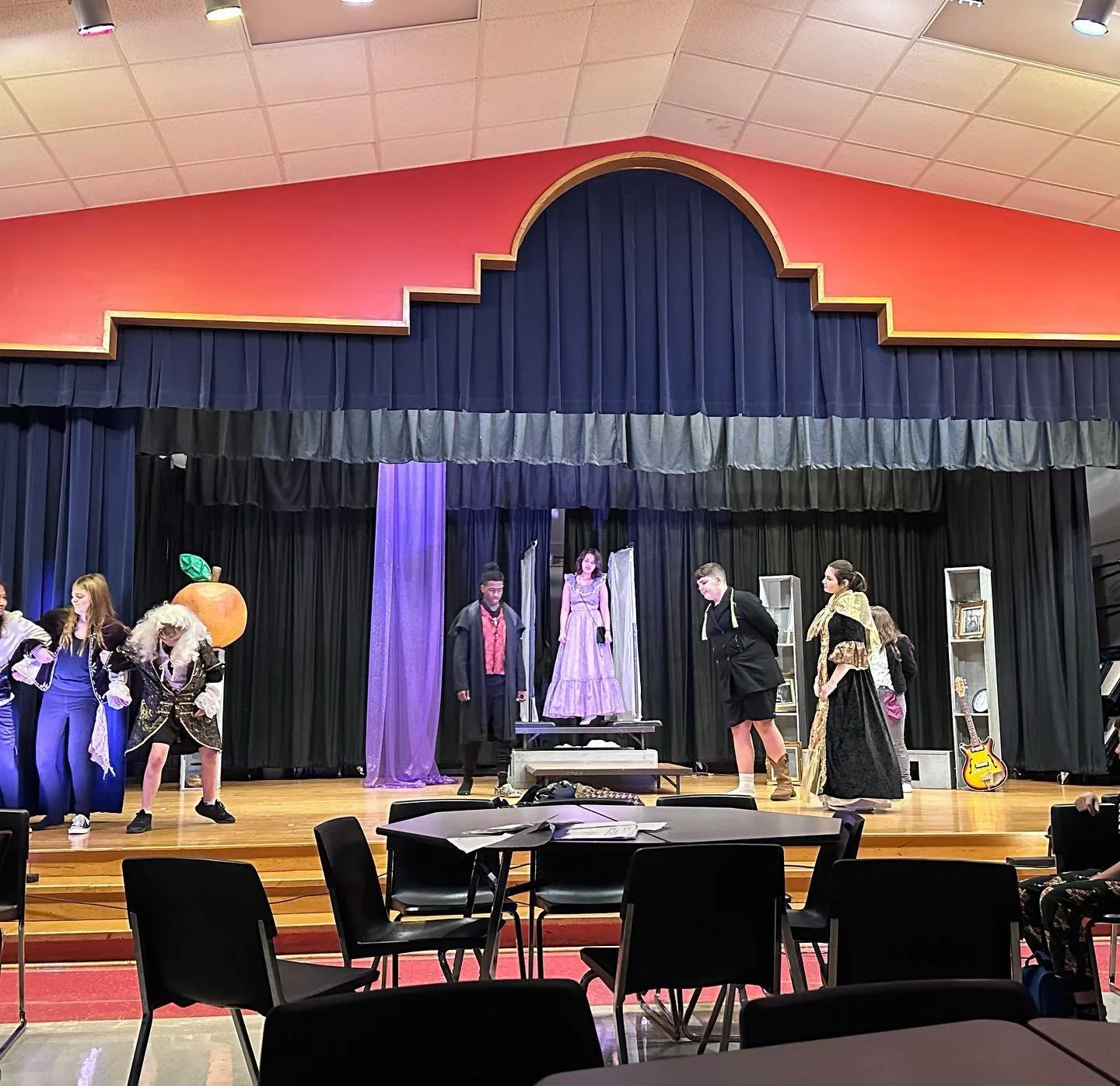 Still life with Iris! November 9-10 @6pm in the pike cafeteria!