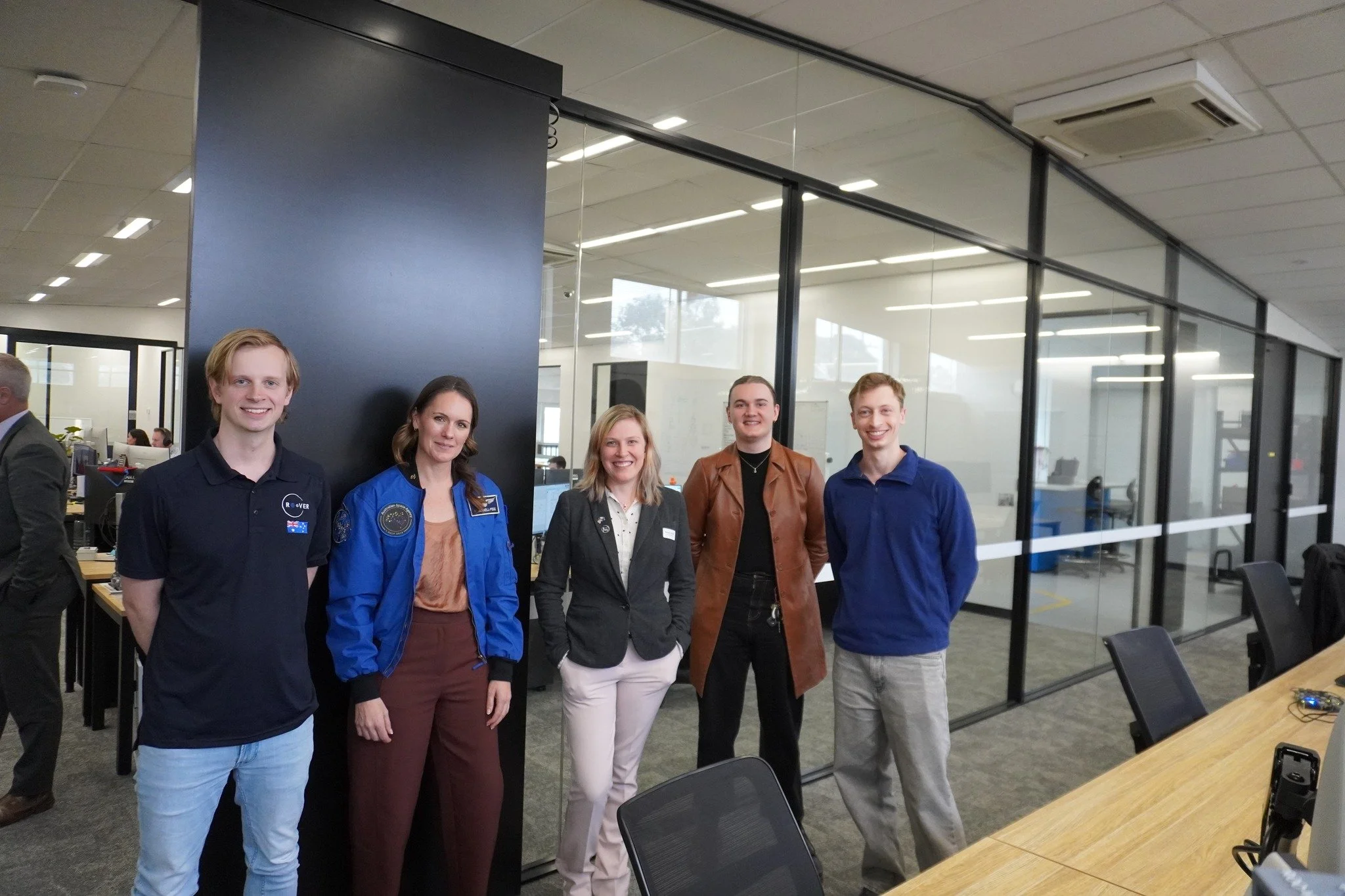 Two Australian space icons in one room last week.
@aussieastrokatherine , the first professional astronaut to officially represent Australia and 2026 Australian of the Year, visited the Lunar Outpost Oceania team in Melbourne to see Roo-ver's develop