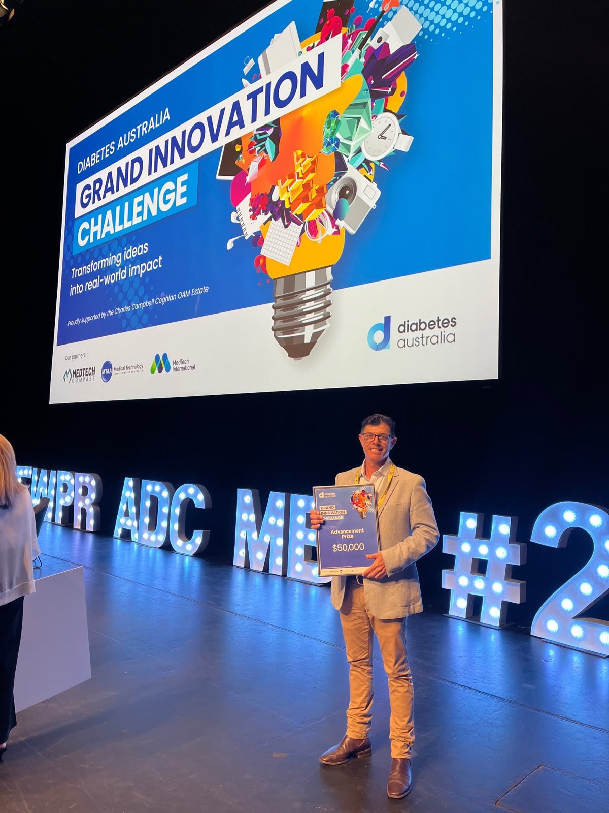 CuraTech &amp; REVITA win Diabetes Australia Advancement Prize