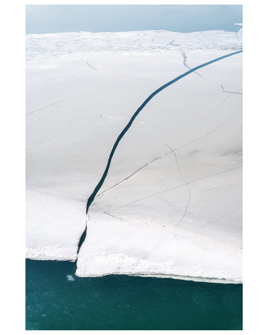 Massive ice shelf breaks away from Antarctica. View from Memorial Bridge Washington DC