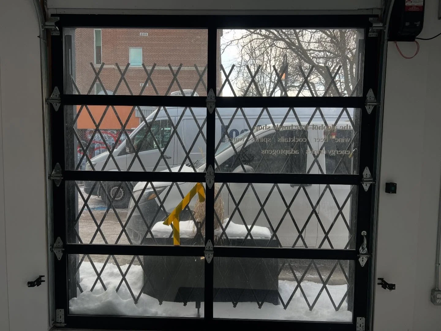 Garage door glass change #glass change
#glazz #garage #panel