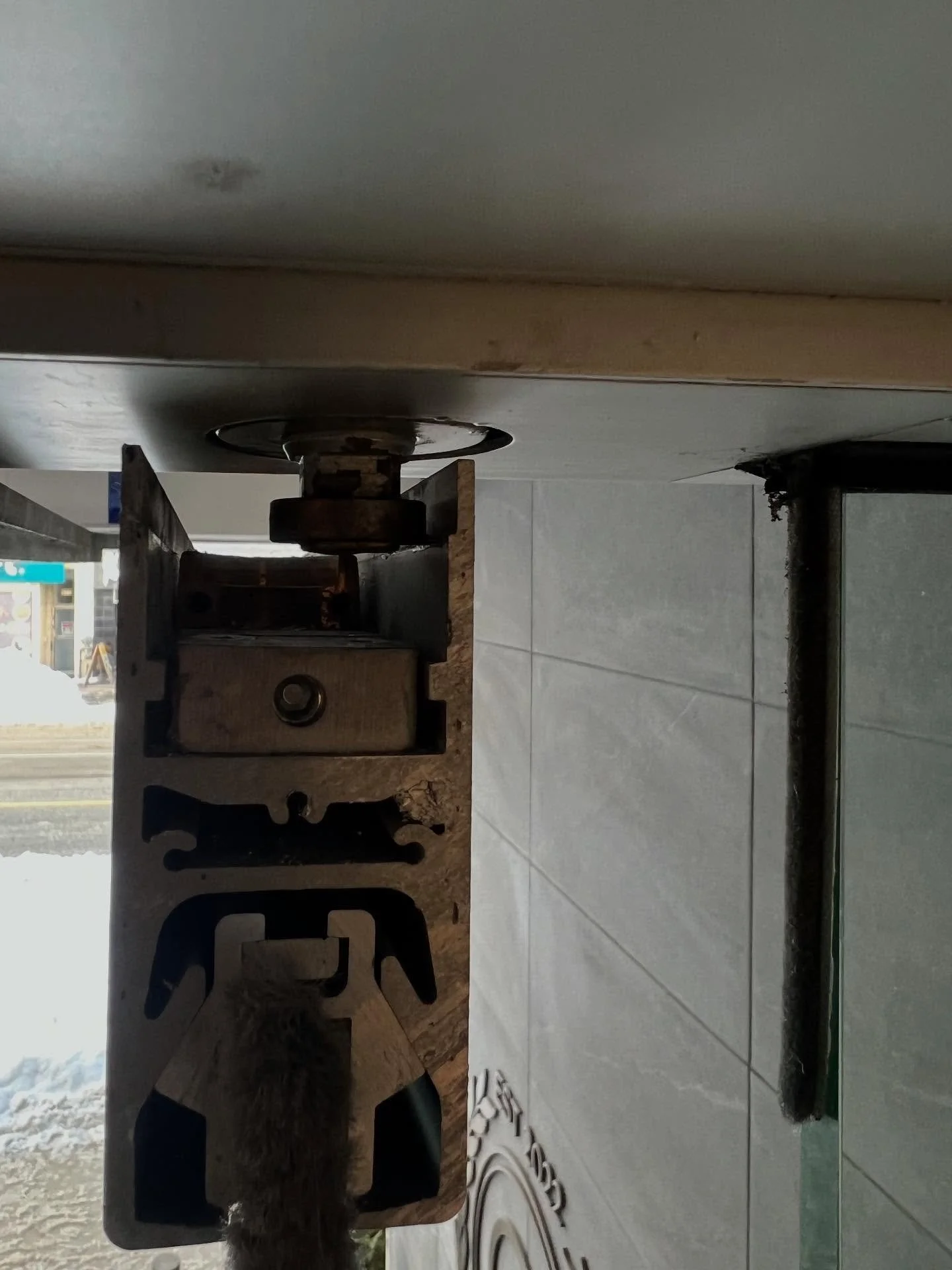 Glass door repair,
#crl #glassdoor #aluminum #glazing