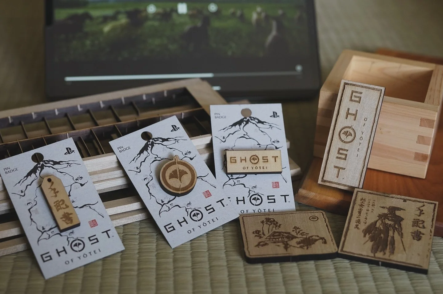 『Ghost of Yōtei(ゴースト・オブ・ヨウテイ)』とのコラボ商品発売! 
このたび株式会社MSYを通じ、『Ghost of Yōtei』のゲーム世界観に合わせてピンバッジ3種類、マグネット4種類を作らせていただきました。MSY株式会社が展開するブランド『GRAPHT』から、東京ゲームショウ2025(2025年9月25日~28日/幕張メッセ)にあわせて発売します! 
#ghostofyotei #ゴーストオブヨウテイ #tokyogameshow #GRAPHT 
Collabor